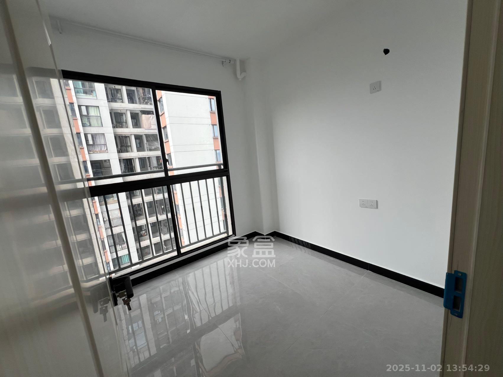 今时艺苑  3室2厅1卫    2300.0元/月室内图