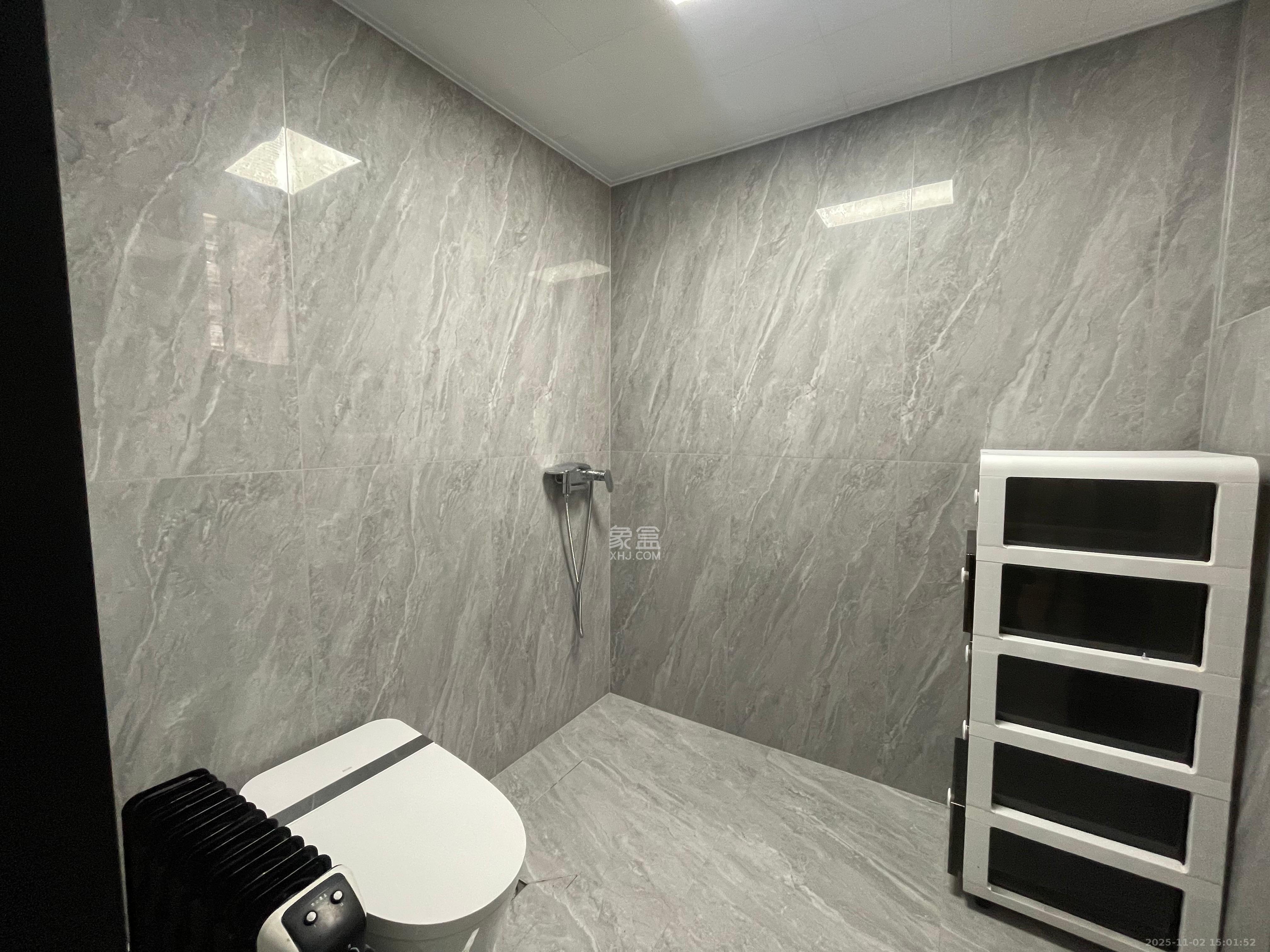 湘江世纪城悦江苑  3室2厅2卫    4000.0元/月室内图