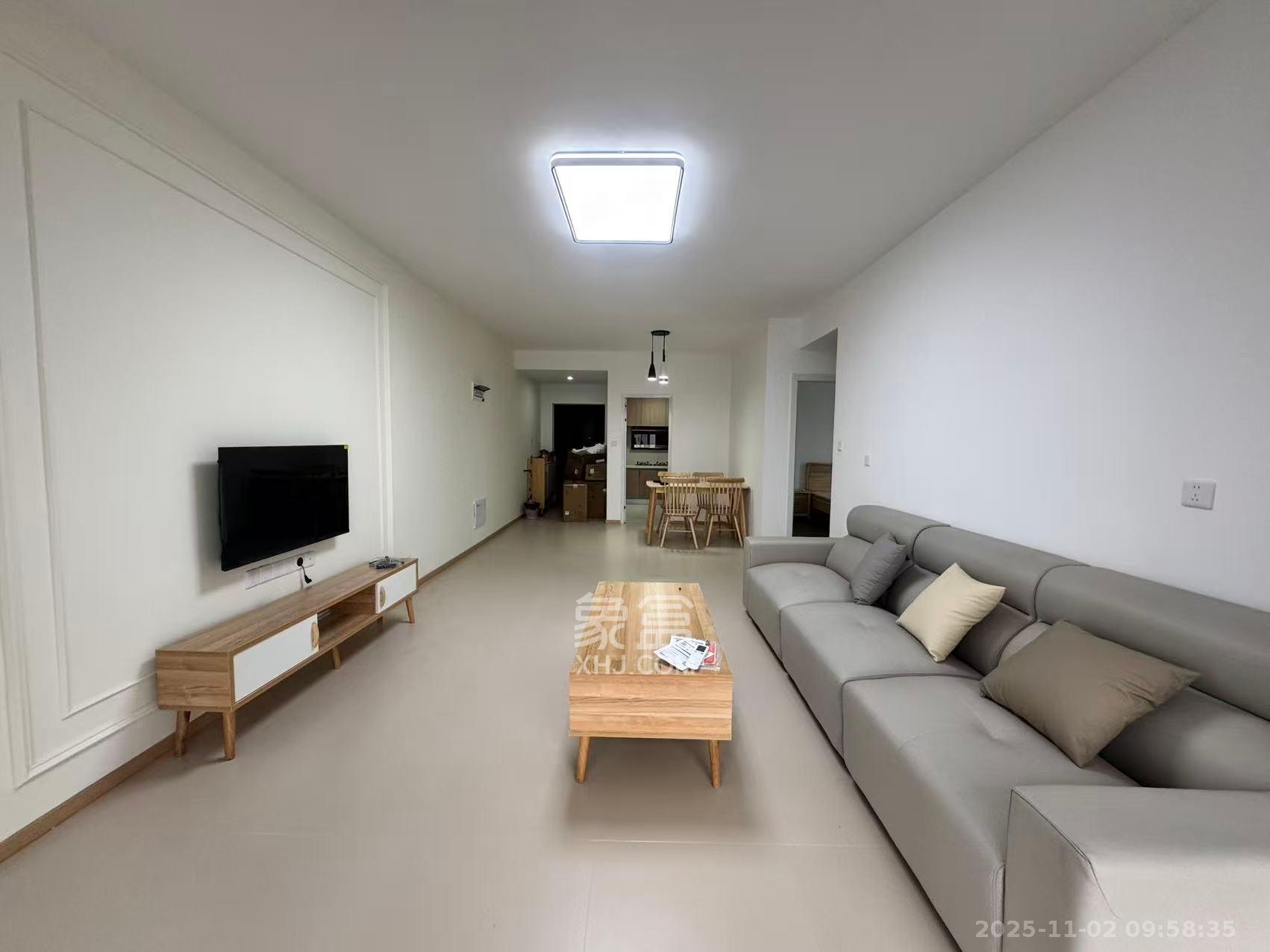 金石蓉园  2室1厅1卫    2600.0元/月室内图