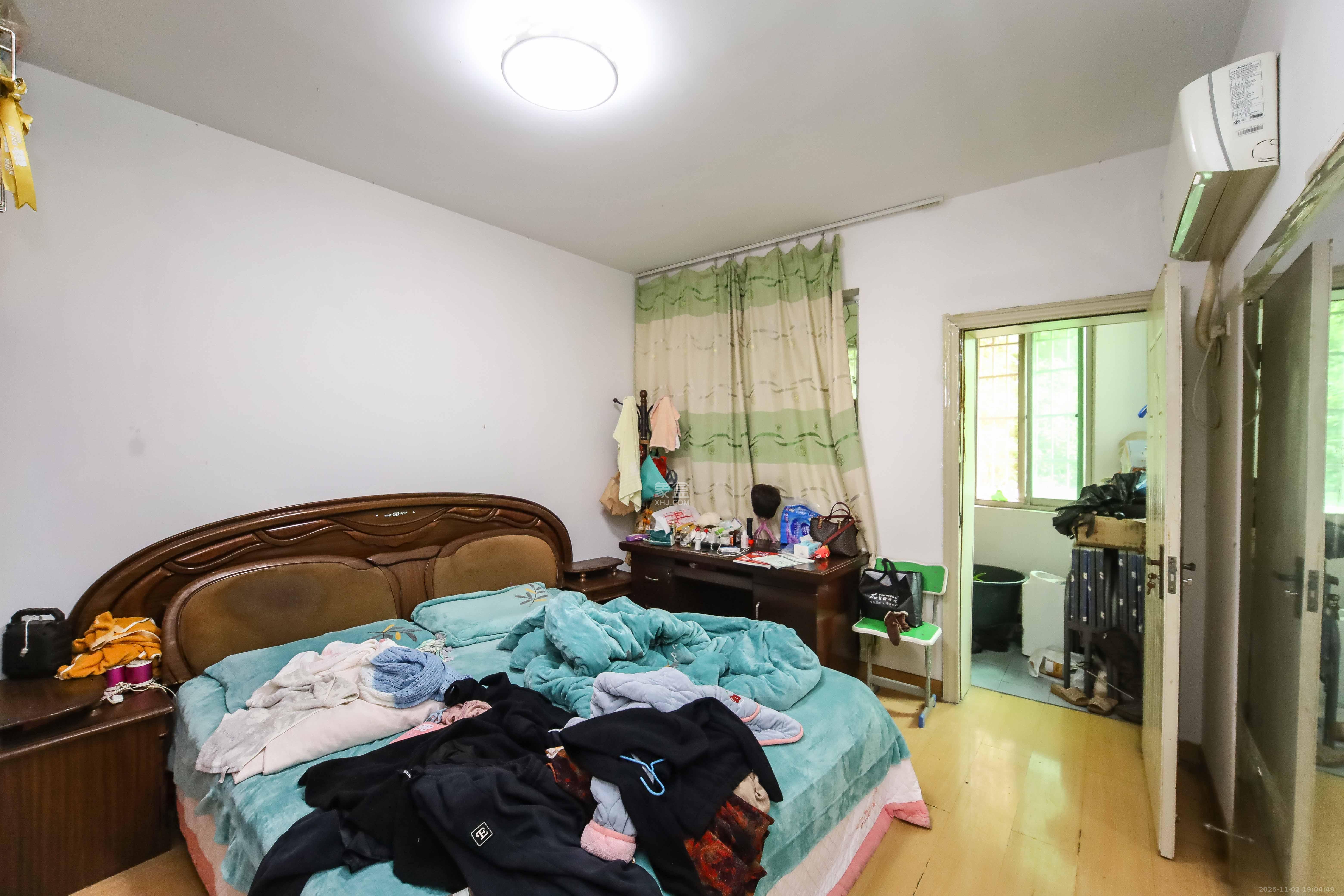 马王堆陶瓷建材新城  2室2厅1卫    43.6万卧室