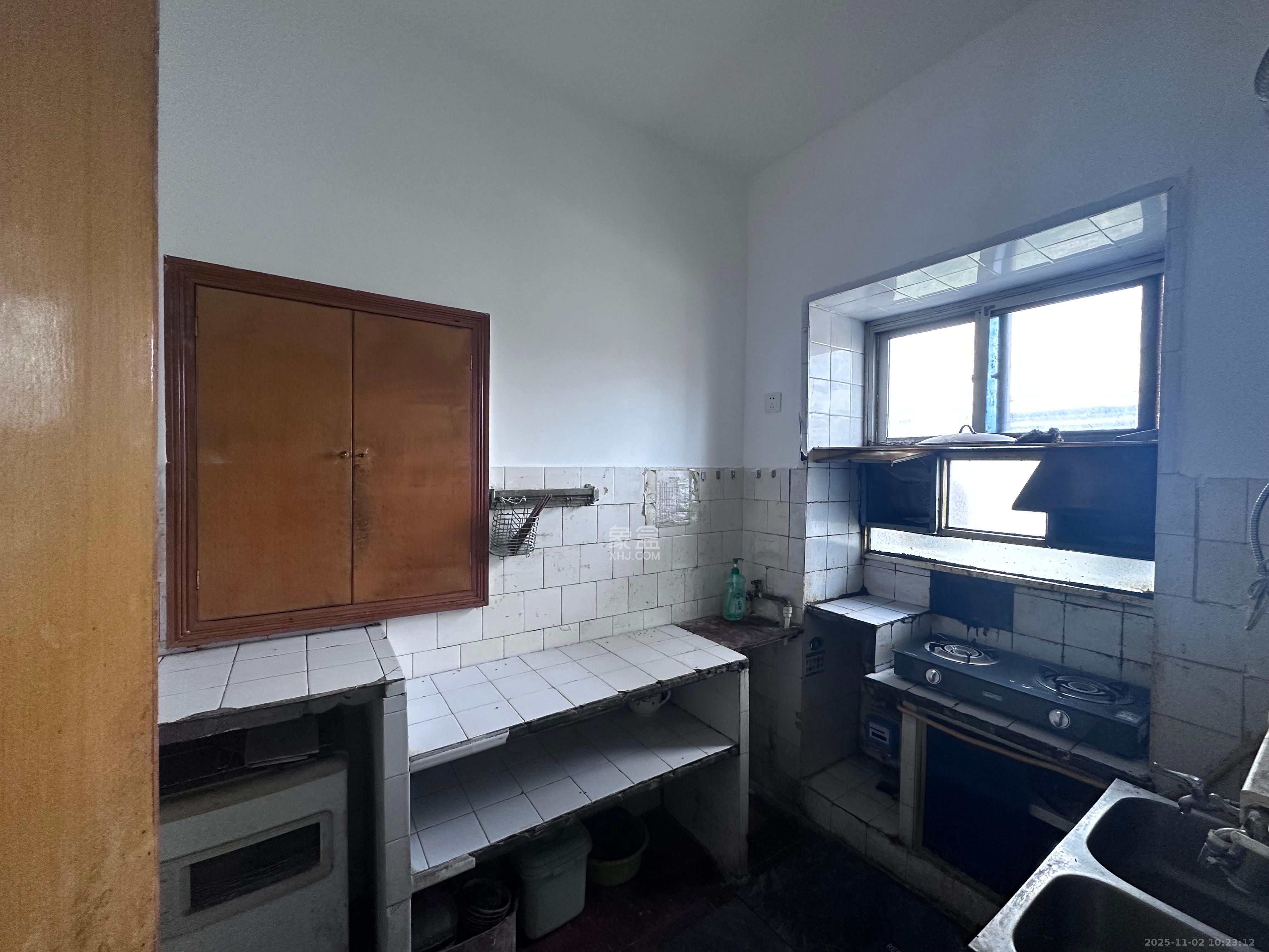 纬二路审计厅  2室2厅1卫    1800.0元/月室内图