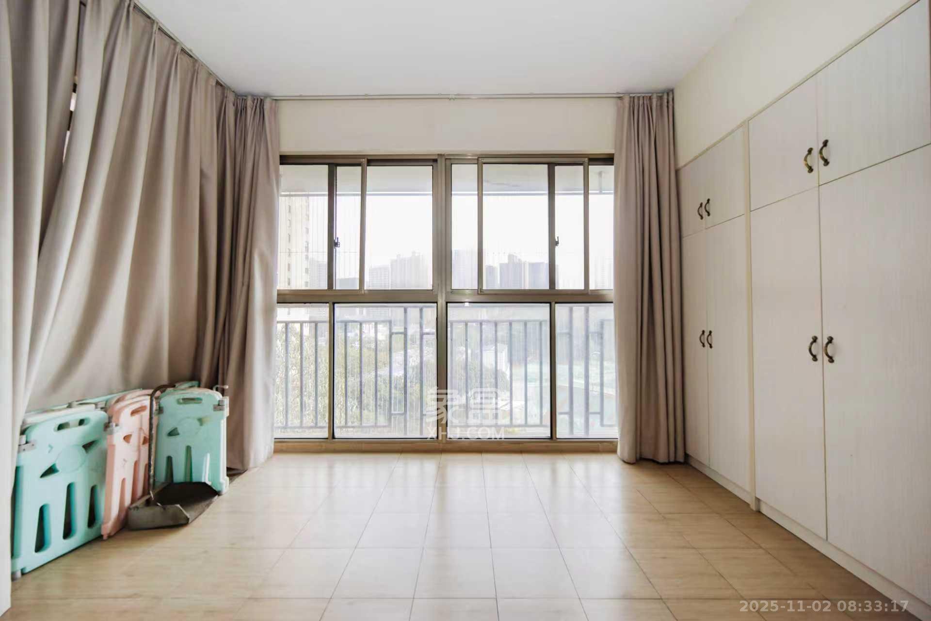 香樟鑫都 1室2厅2卫 3200.0元/月 香樟鑫都 1室2厅2卫 3200.0元/月室内图