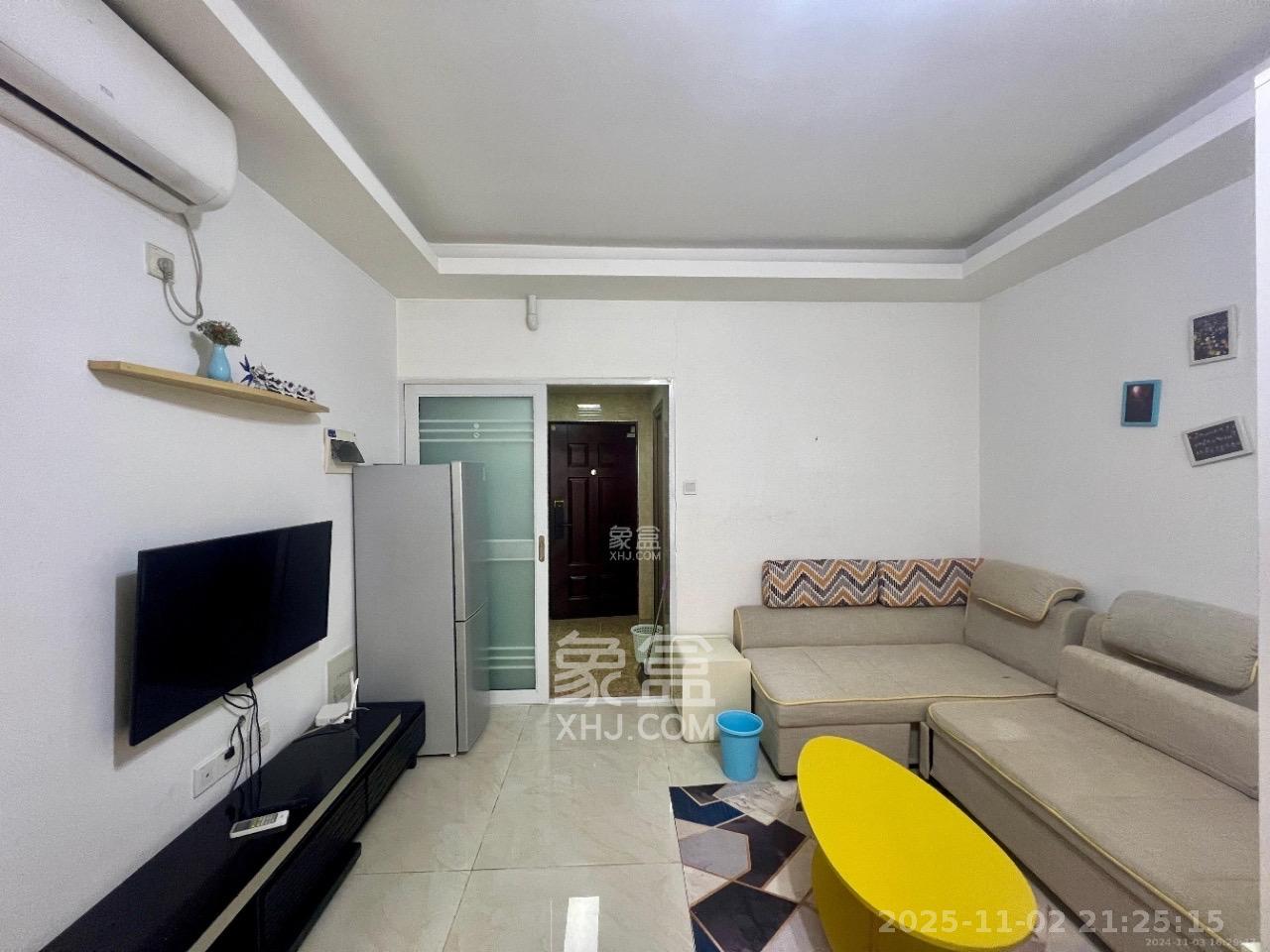 尊邸华庭  1室1厅1卫    1500.0元/月