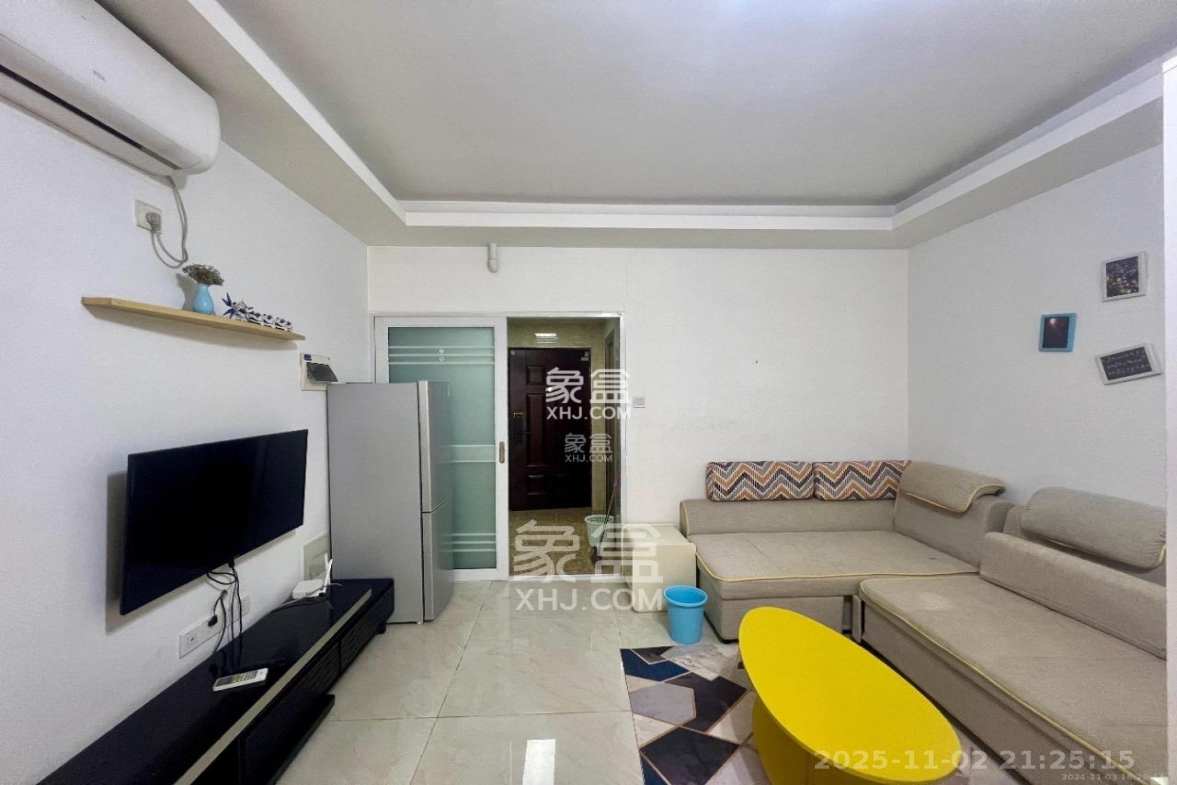 尊邸华庭 1室1厅1卫 1500.0元/月 尊邸华庭 1室1厅1卫 1500.0元/月室内图