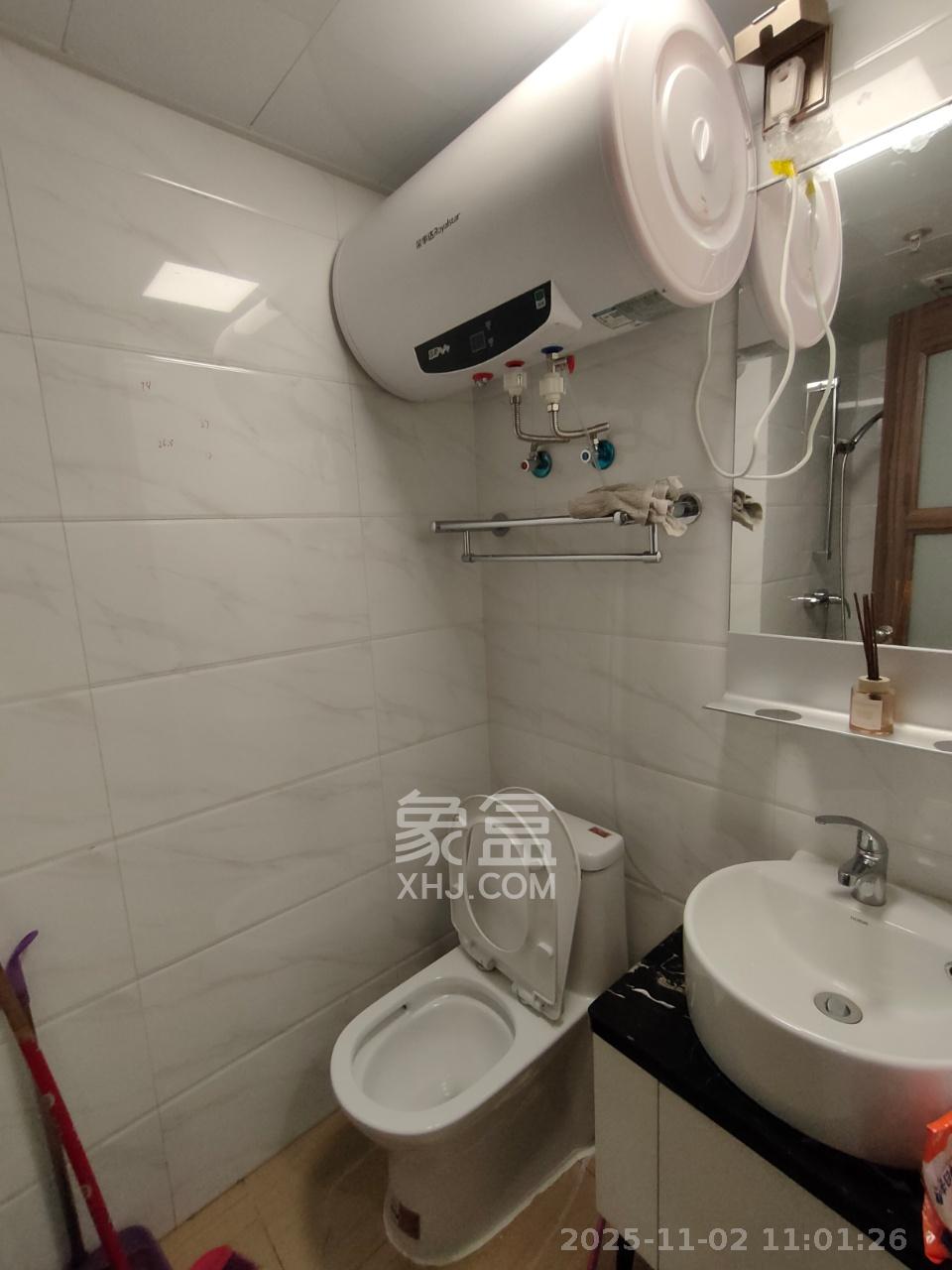 碧桂园城市之光  1室1厅1卫    1600.0元/月室内图