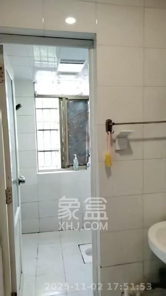 黄鹤小区1片  1室1厅1卫    1100.0元/月室内图