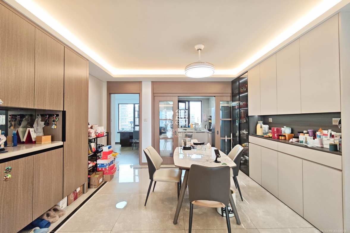 龙湖日盛奕境 4室2厅2卫 135.0万 龙湖日盛奕境 4室2厅2卫 135.0万其他