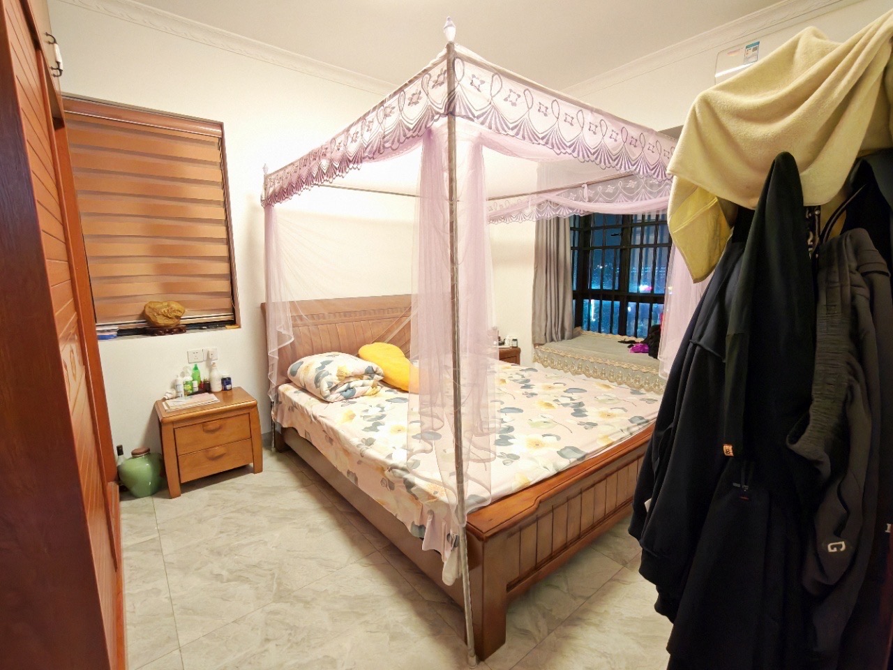 望海金豪  3室2厅1卫    146.0万 望海金豪  3室2厅1卫    146.0万客厅