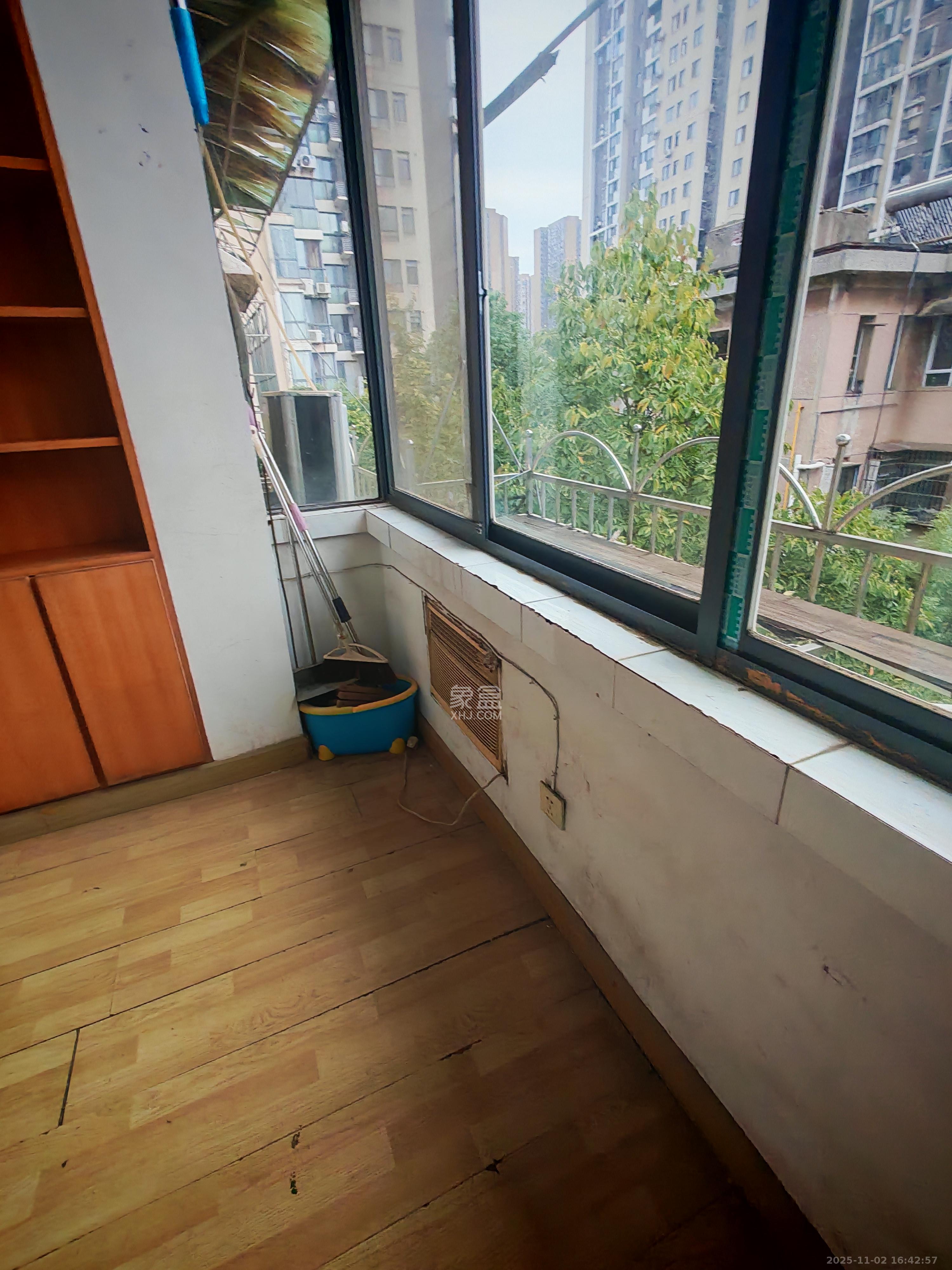 省机械工业学院(湖南工业职业学院雨花校区) 2室1厅1卫 1300.0元/月 省机械工业学院(湖南工业职业学院雨花校区) 2室1厅1卫 1300.0元/月室内图