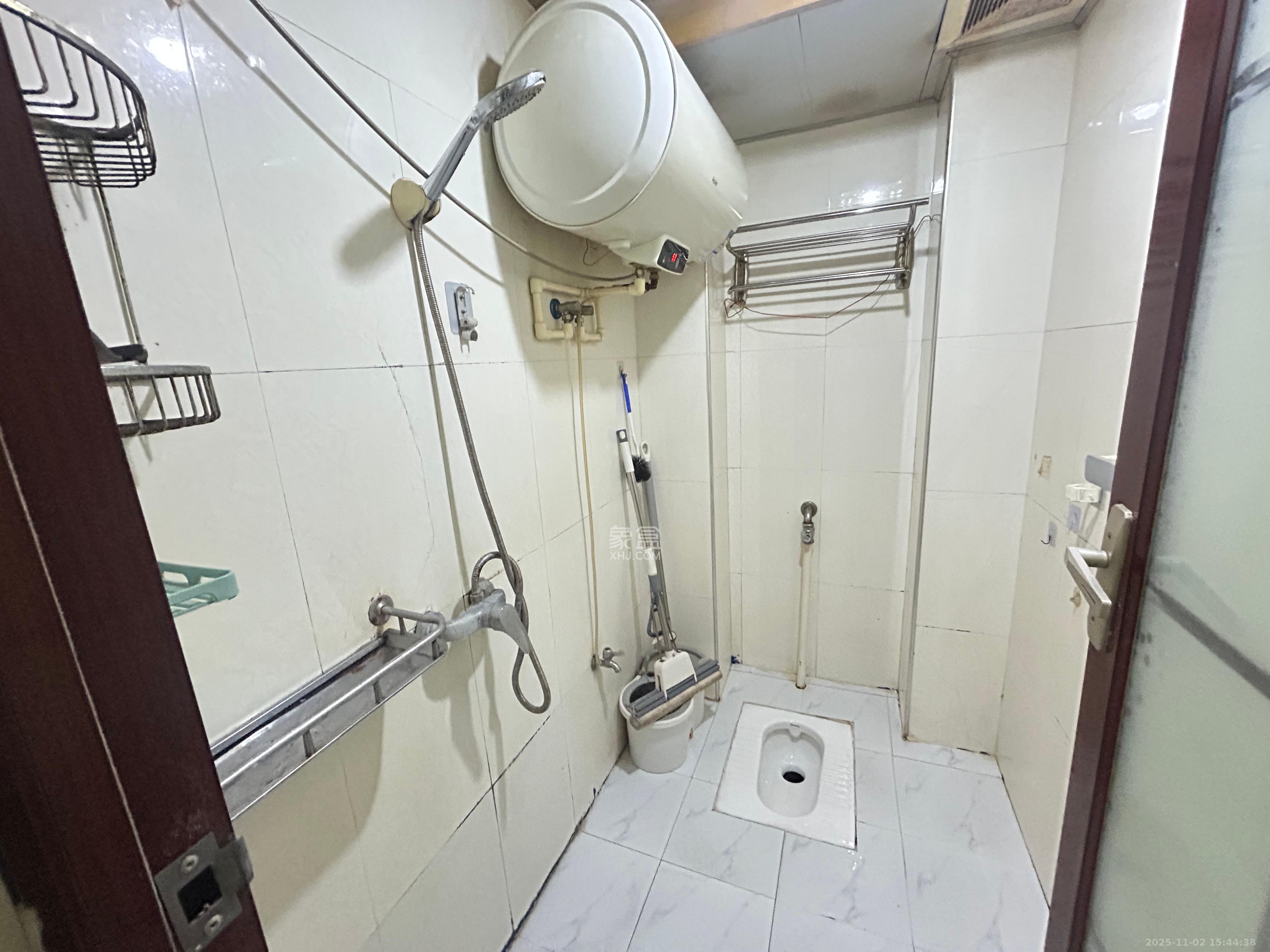 景泰雅苑（景江融城）  1室1厅1卫    2200.0元/月室内图