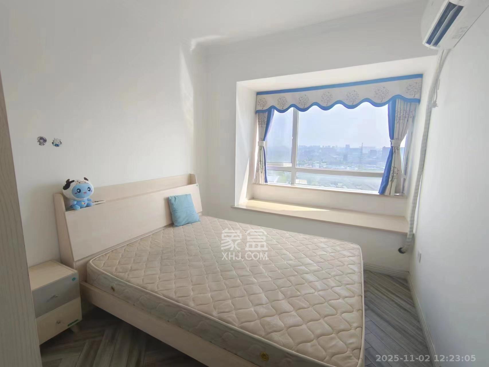 金科时代中心  3室1厅1卫    2200.0元/月室内图