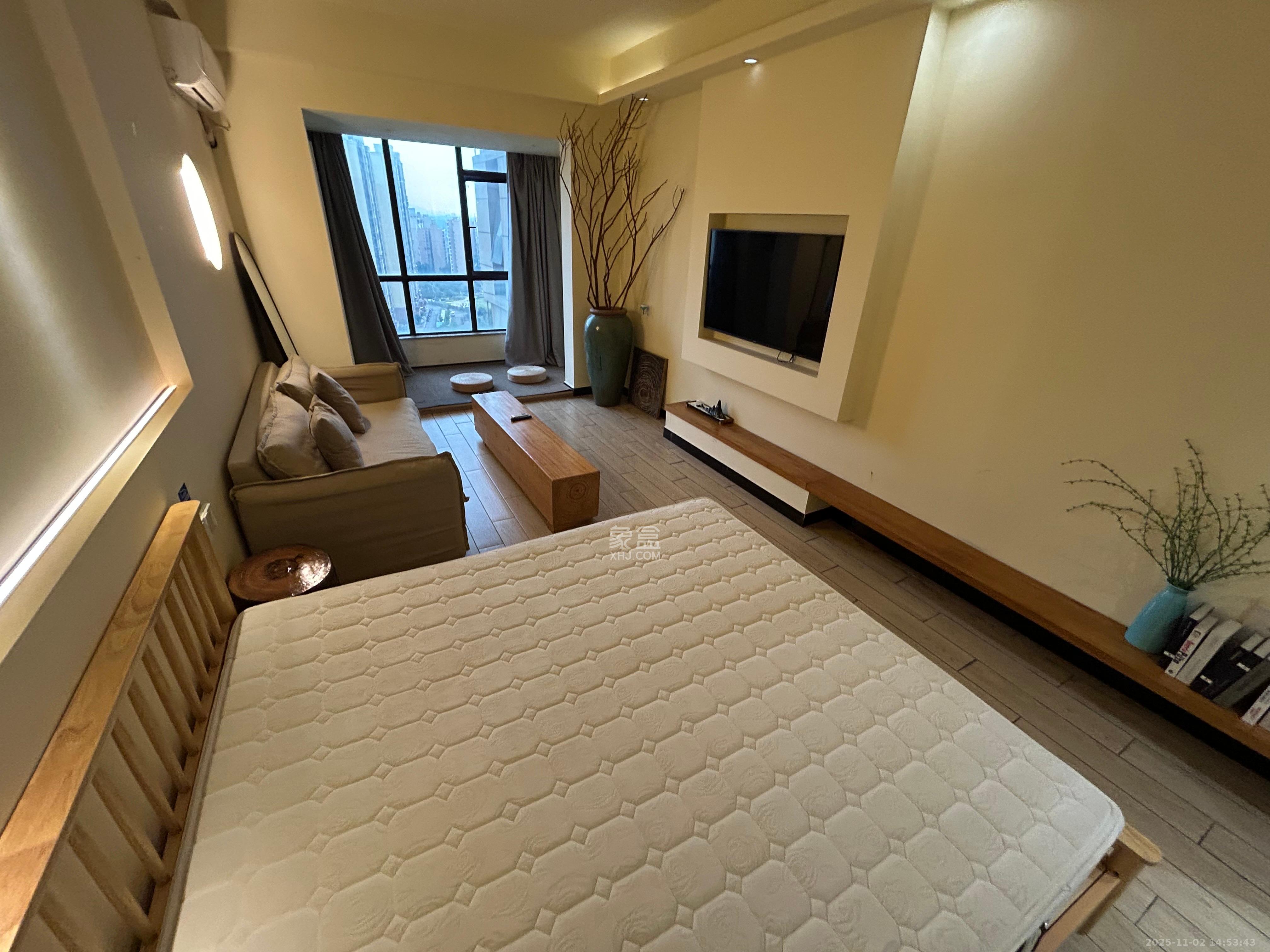 梅溪国际公寓(步步高新天地) 1室1厅1卫 1400.0元/月 梅溪国际公寓(步步高新天地) 1室1厅1卫 1400.0元/月室内图