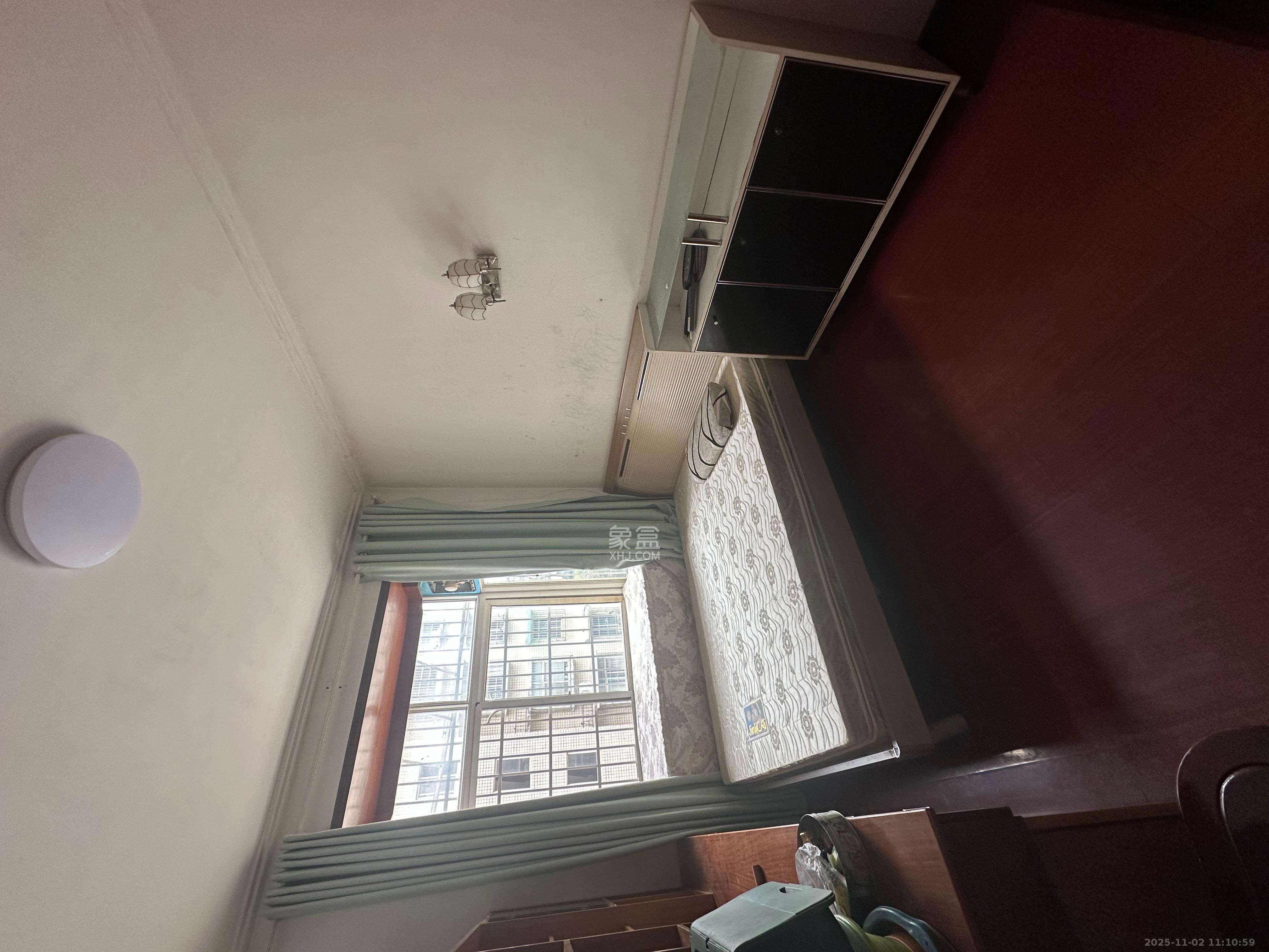 运通馨苑  2室2厅1卫    1800.0元/月室内图