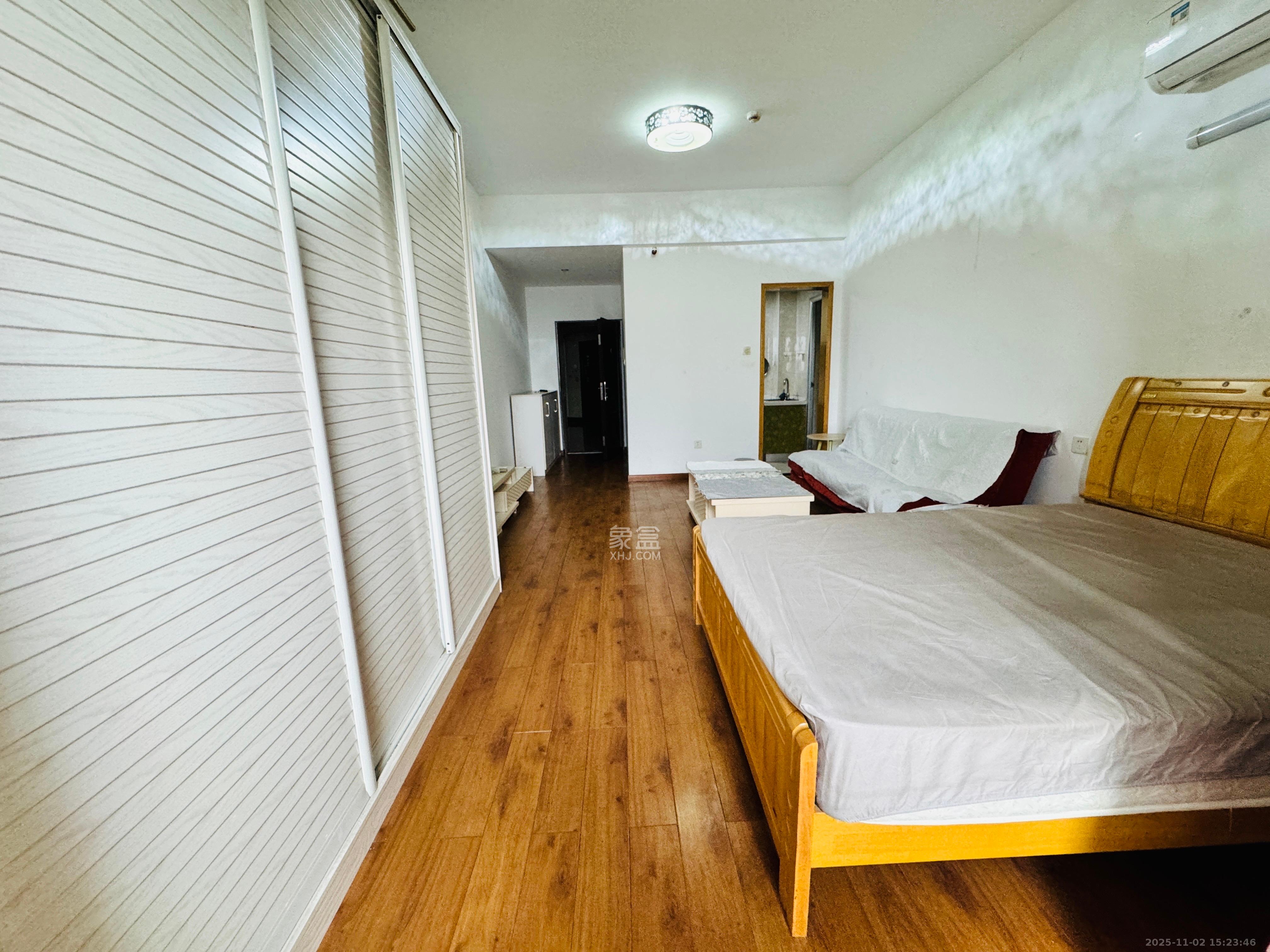 滴翠园天瑞新城  1室1厅1卫    1000.0元/月室内图