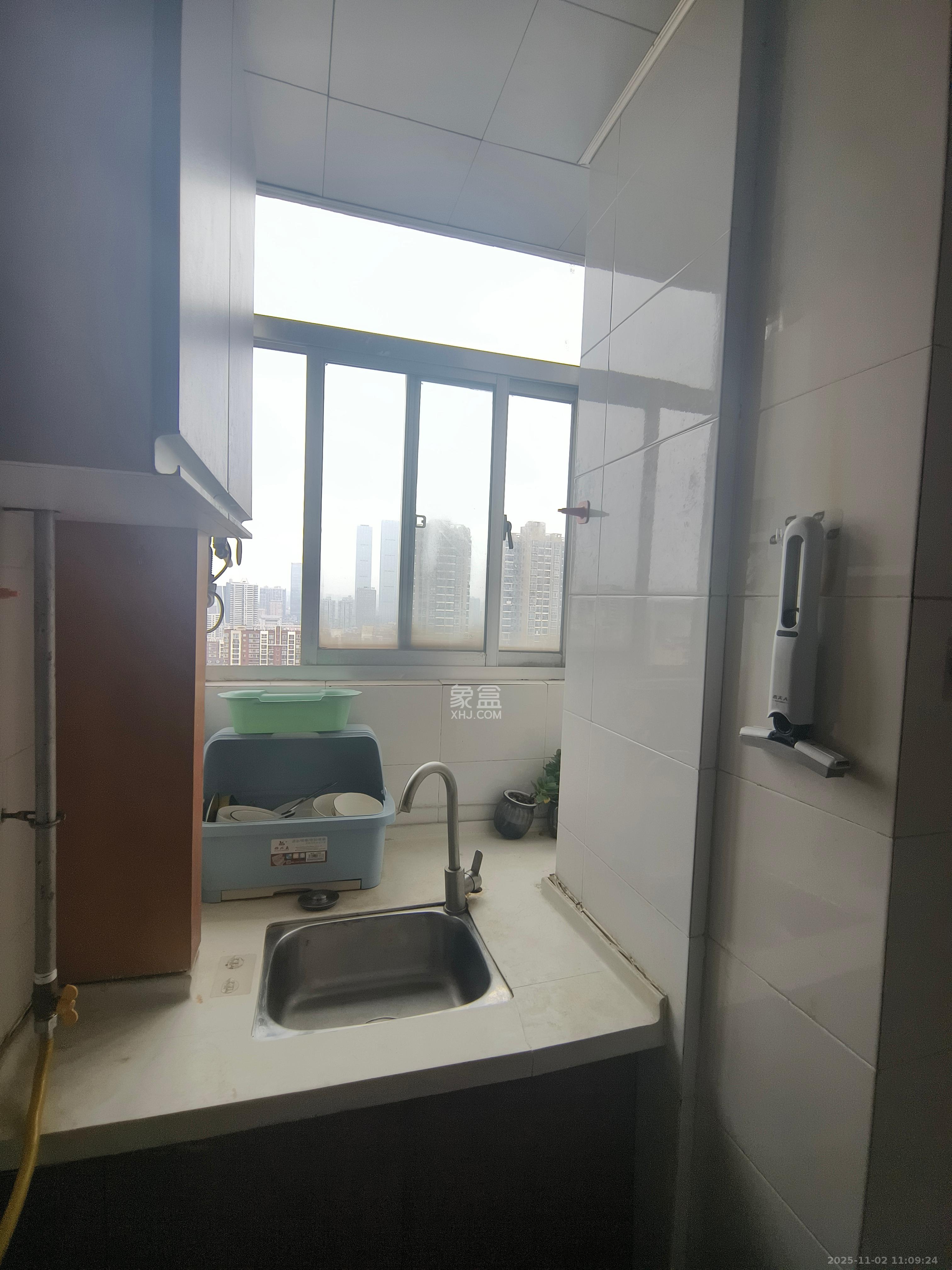 自由.com（自由大厦）  1室1厅1卫    1400.0元/月室内图