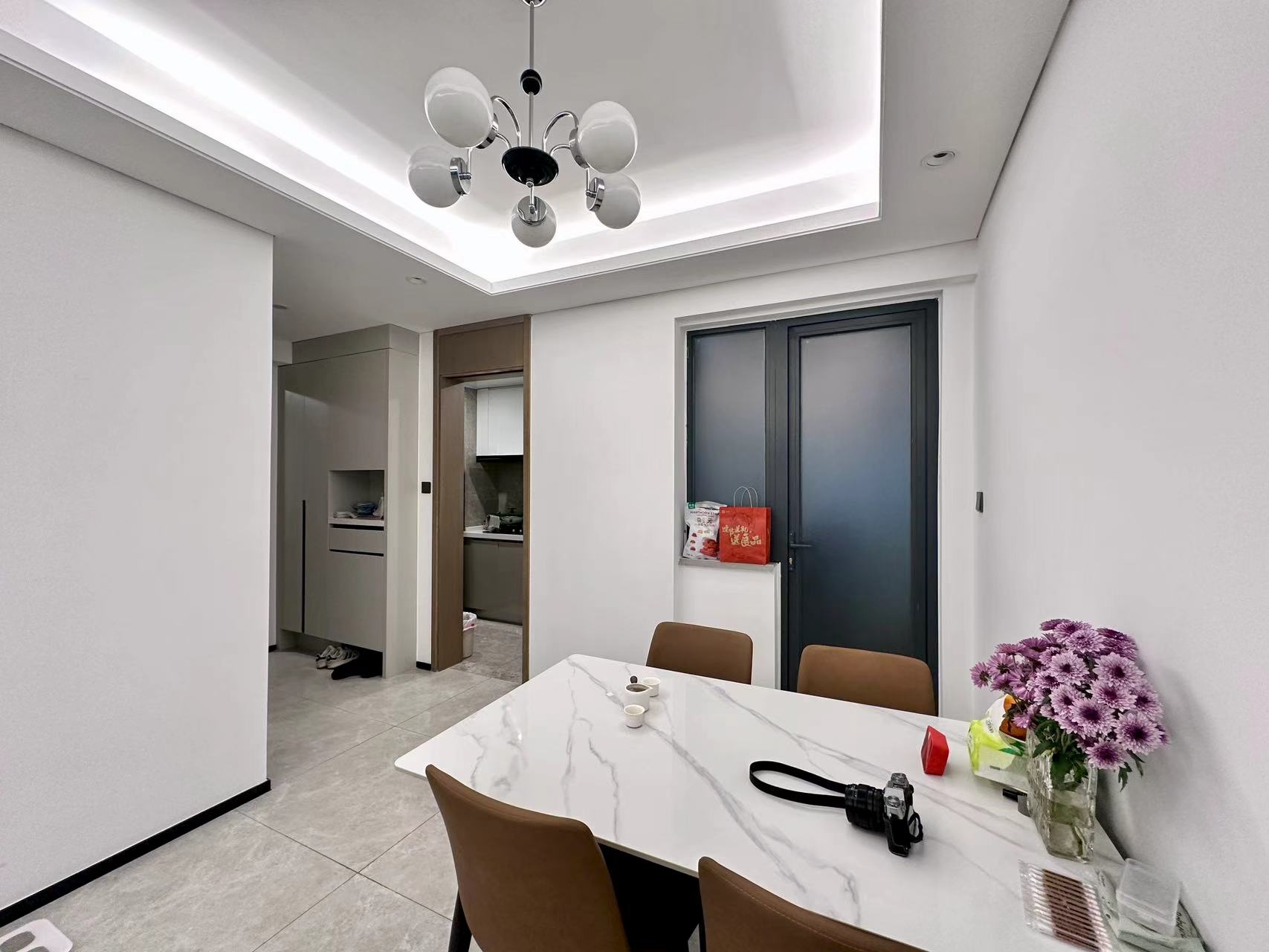 华润中心三期 4室2厅2卫 6500.0元/月 华润中心三期 4室2厅2卫 6500.0元/月室内图