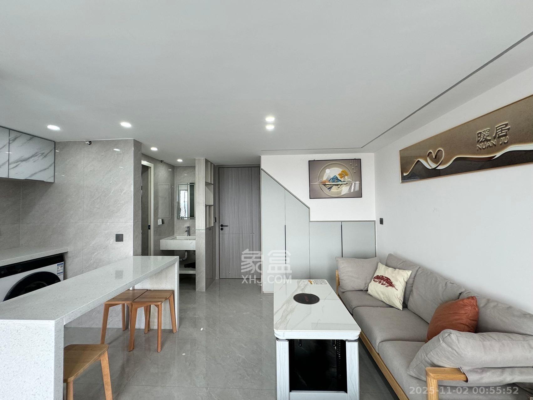 保利中环广场(保利中悦苑) 1室0厅1卫 1600.0元/月 保利中环广场(保利中悦苑) 1室0厅1卫 1600.0元/月室内图