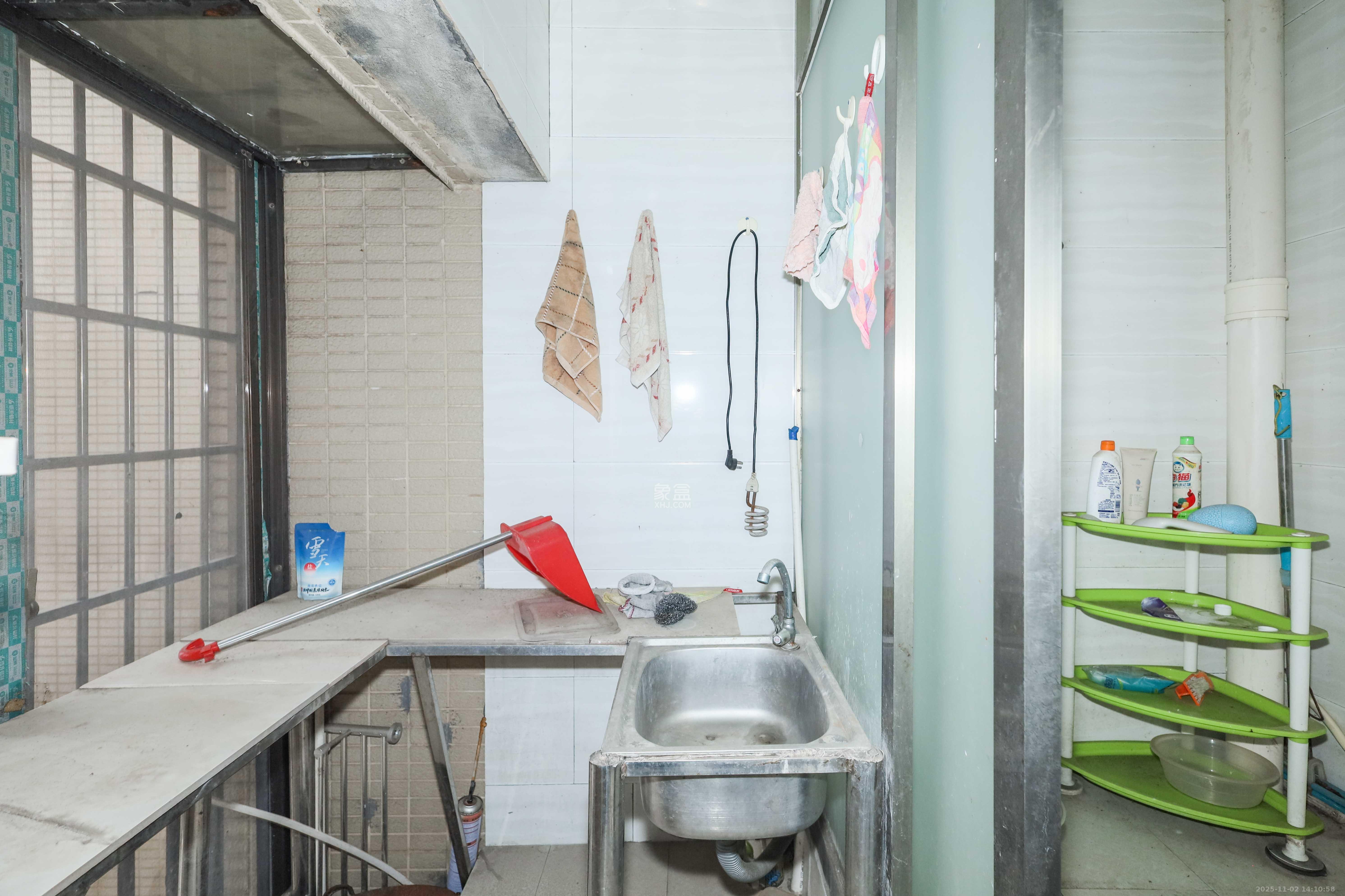 保利麓谷林语F区  3室2厅1卫    79.8万其他