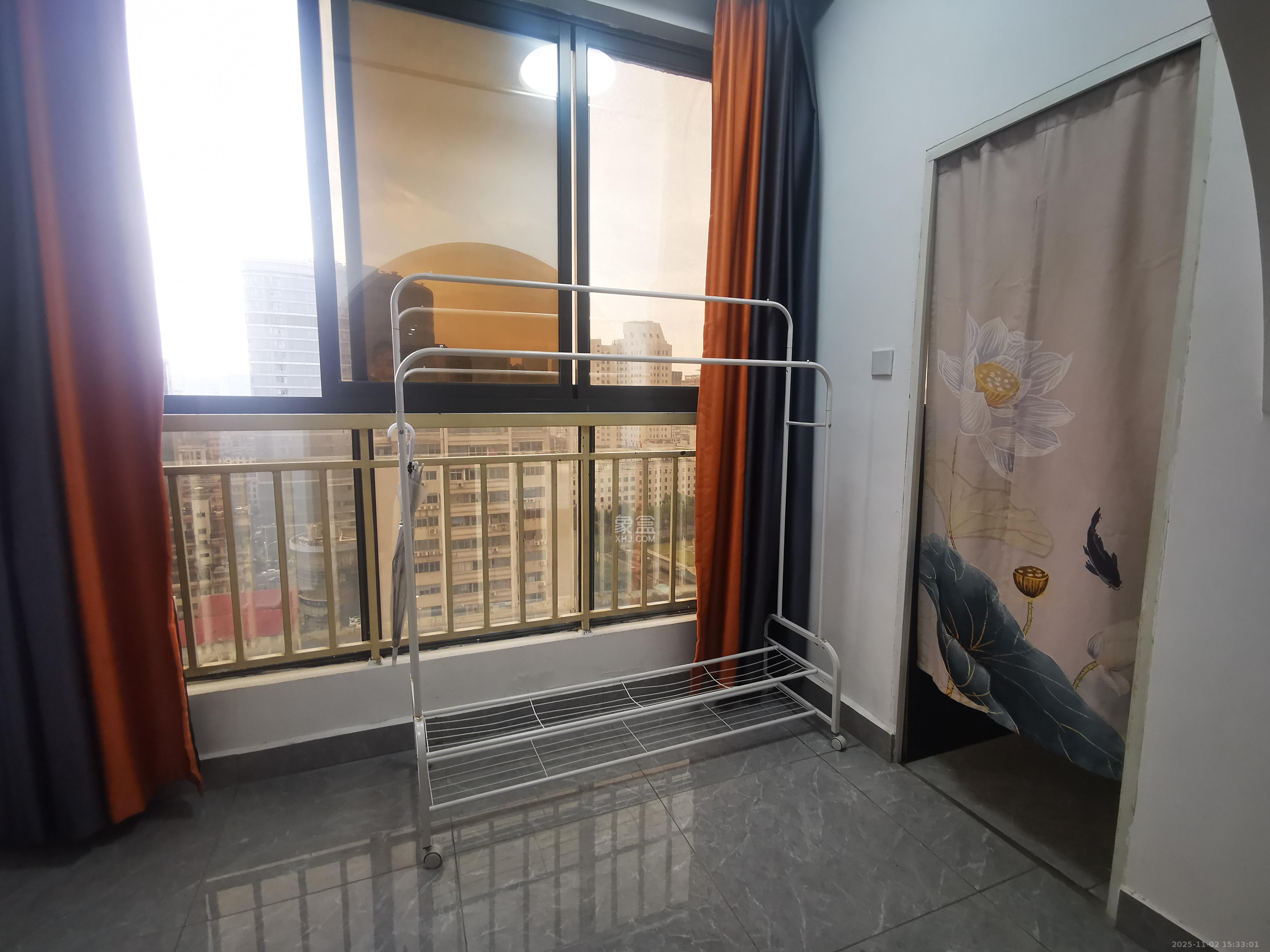 七彩丽都 1室1厅1卫 2000.0元/月 七彩丽都 1室1厅1卫 2000.0元/月室内图