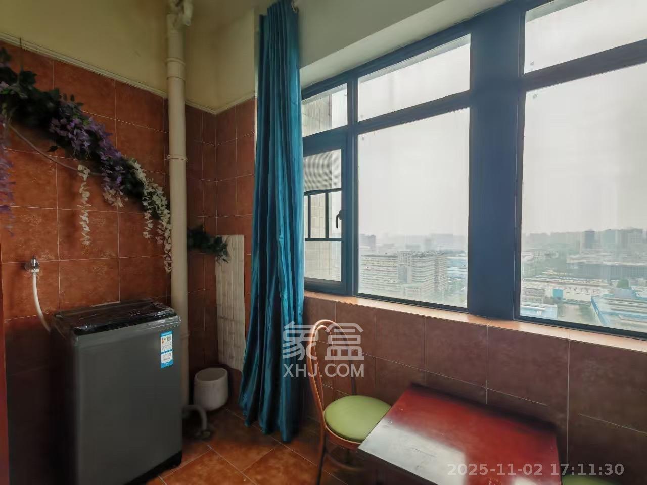 天元涉外景园B区  1室1厅1卫    1300.0元/月室内图