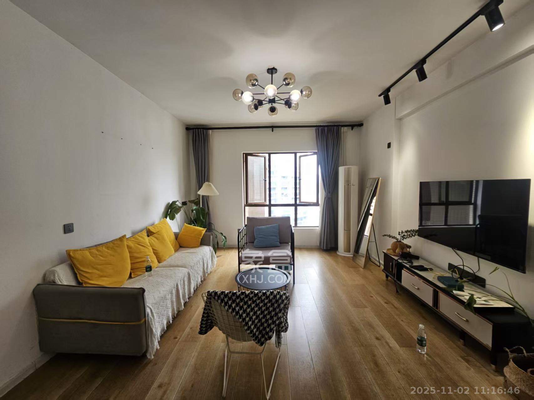 高信向日葵 2室2厅1卫 2500.0元/月 高信向日葵 2室2厅1卫 2500.0元/月室内图