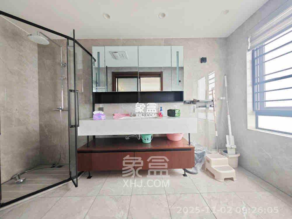 万科魅力之城 4室2厅2卫 12000.0元/月 万科魅力之城 4室2厅2卫 12000.0元/月室内图