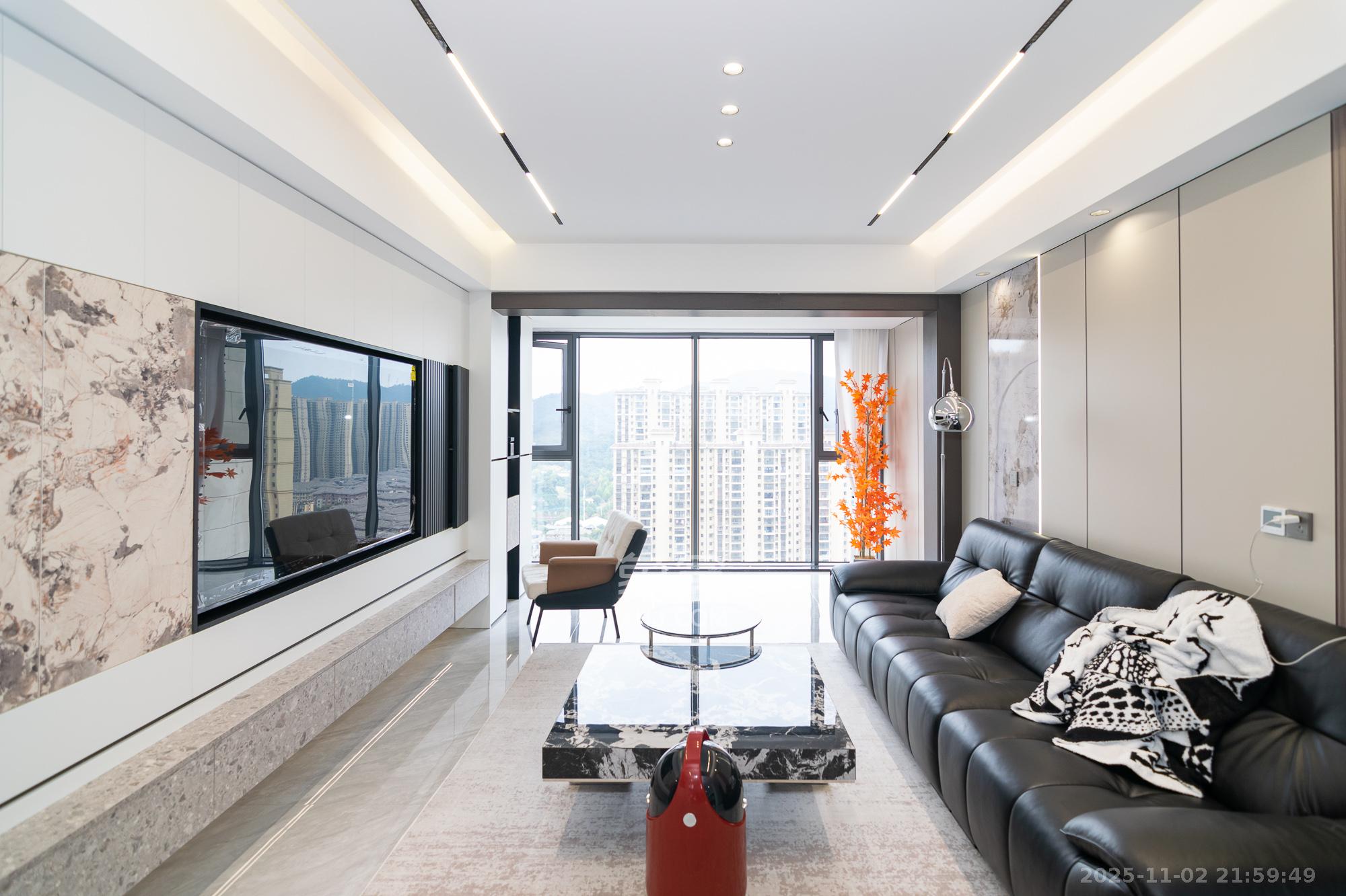 新华联梦想城 4室2厅2卫 106.8万 新华联梦想城 4室2厅2卫 106.8万客厅