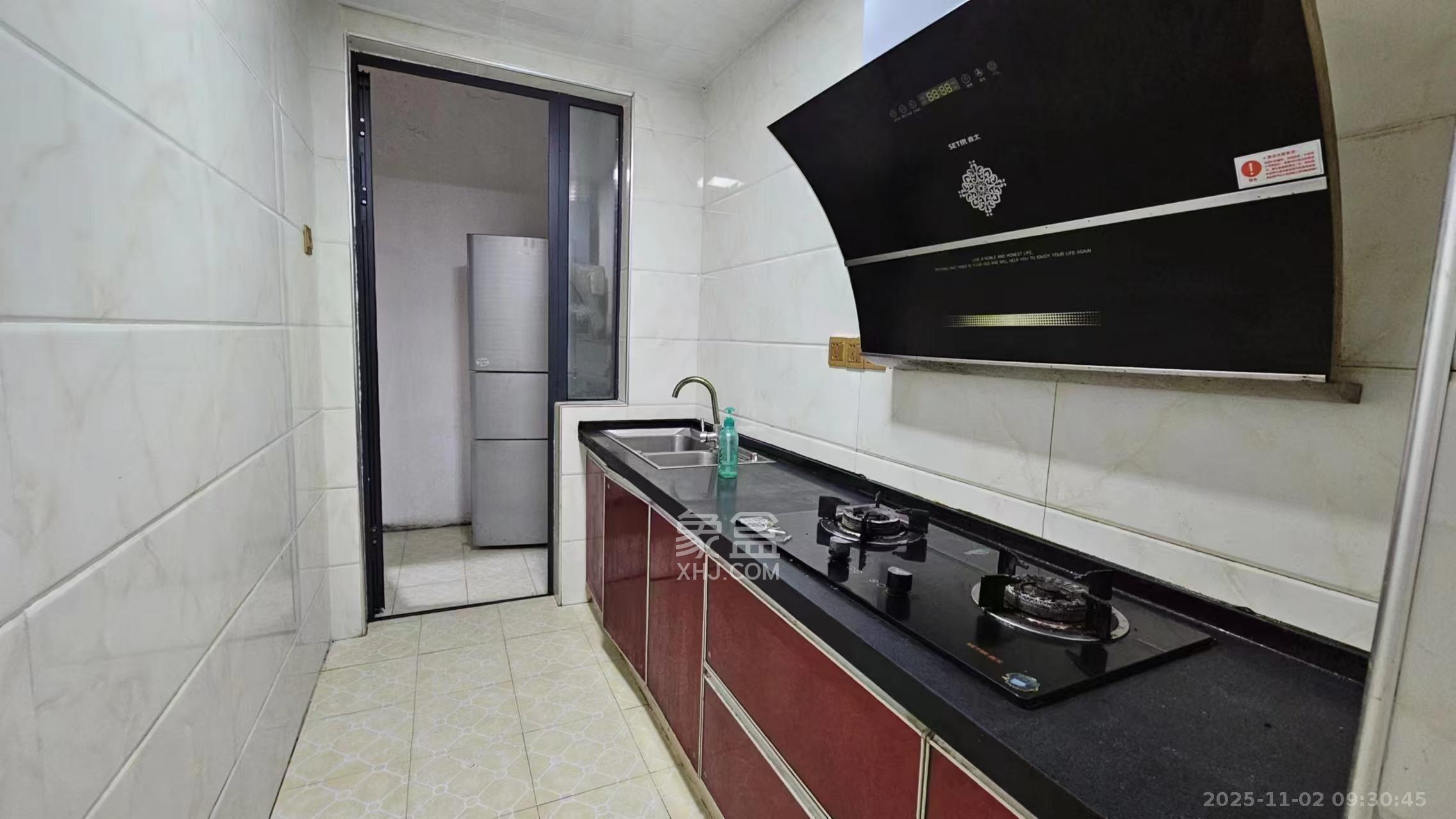 中海梅溪湖壹号  3室2厅1卫    2200.0元/月室内图