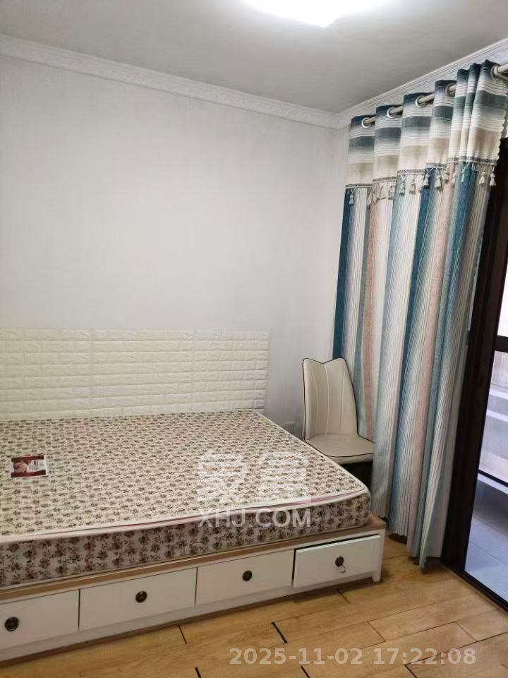 龙湖湘风原著（龙湖湘风星城）  3室2厅1卫    1600.0元/月室内图