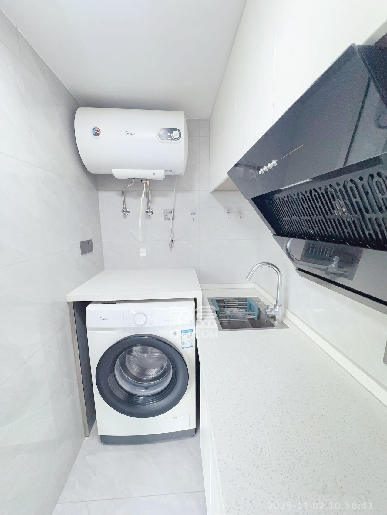 保利恒伟时光印象  1室1厅1卫    1200.0元/月室内图