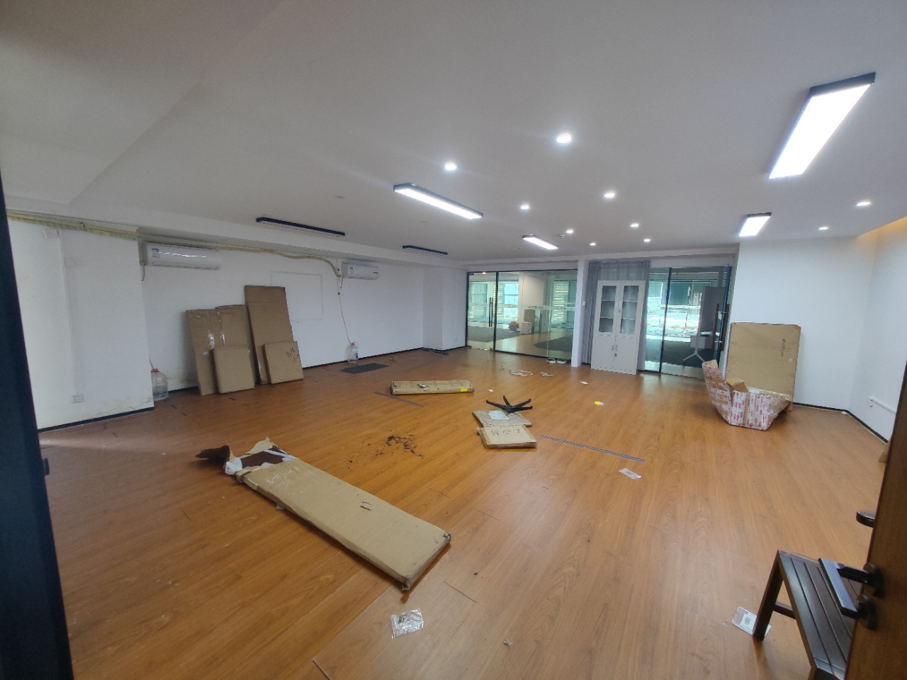 星华大厦 1室1厅1卫 46680.0元/月 星华大厦 1室1厅1卫 46680.0元/月室内图