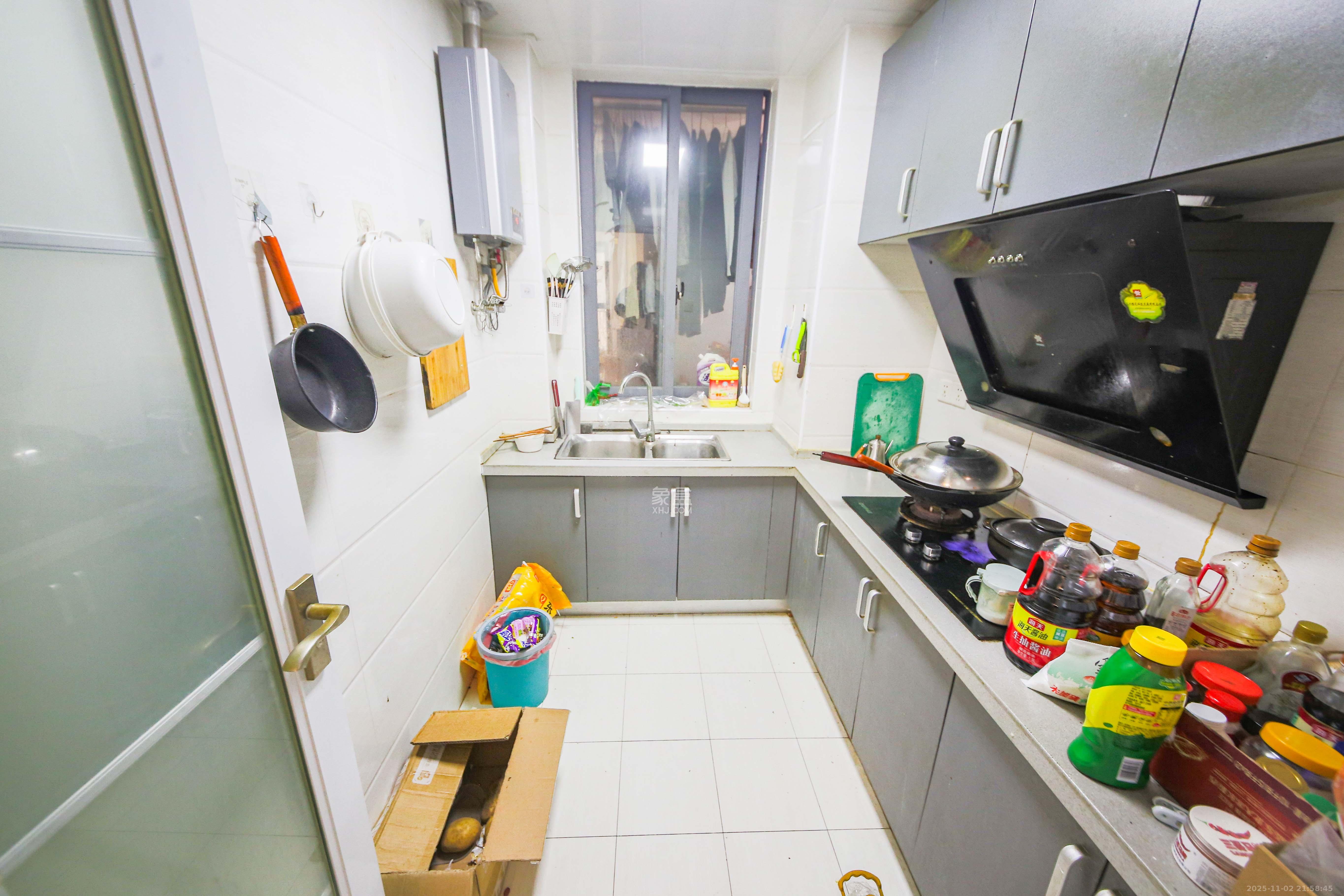 鑫远御文台一期  3室2厅1卫    96.8万厨房