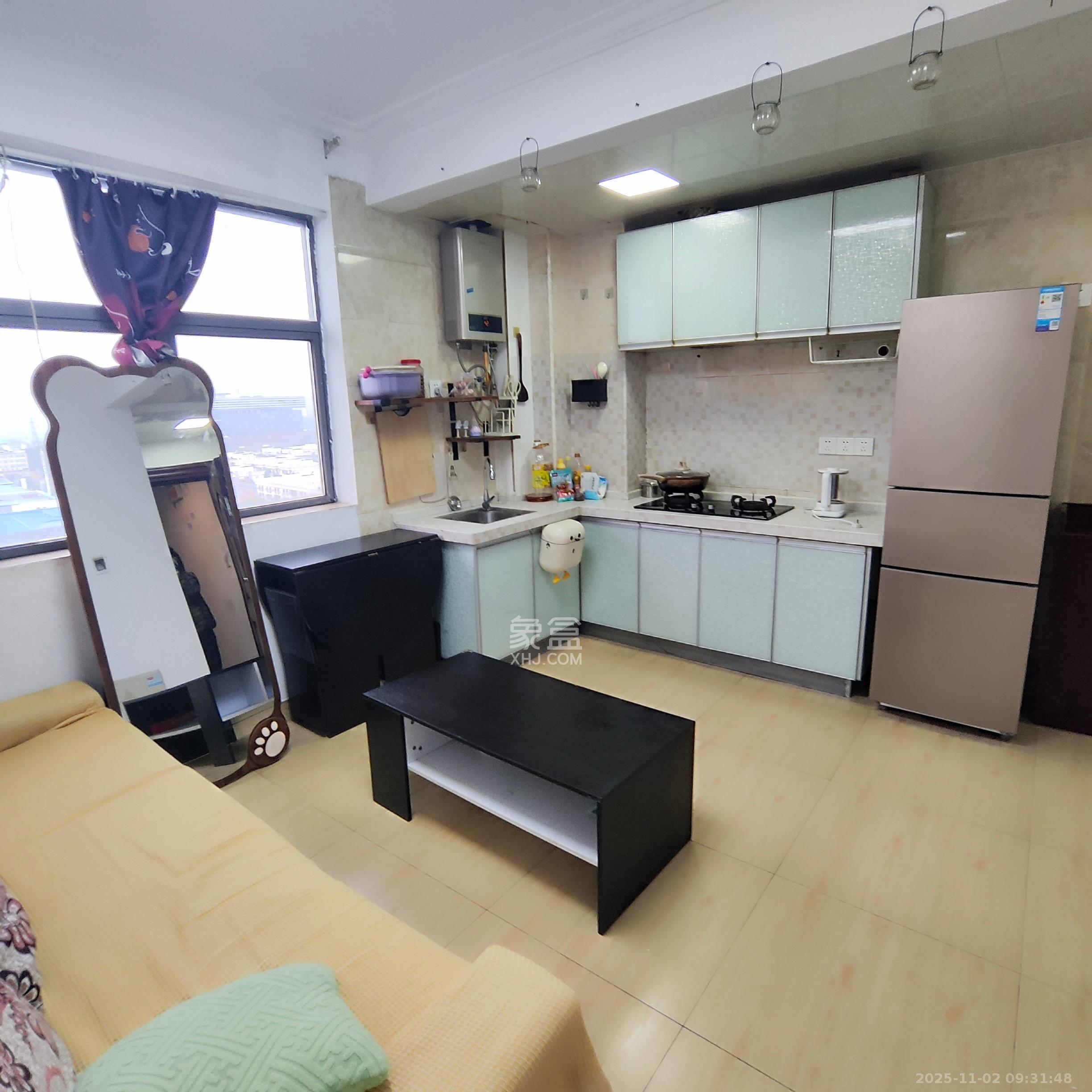 长永佳苑  1室1厅1卫    1400.0元/月室内图