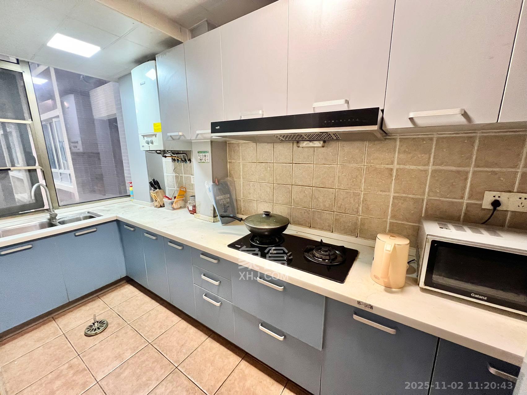 富兴嘉城（富兴汇中央）  2室2厅1卫    2500.0元/月室内图