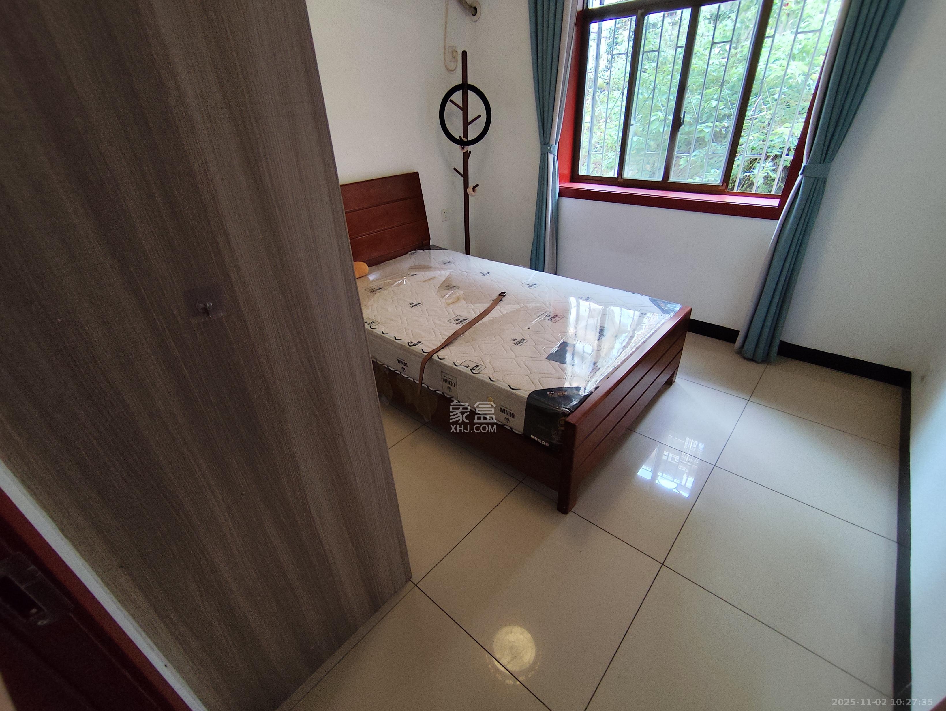 书苑花园（书院花园）  2室2厅1卫    2300.0元/月室内图