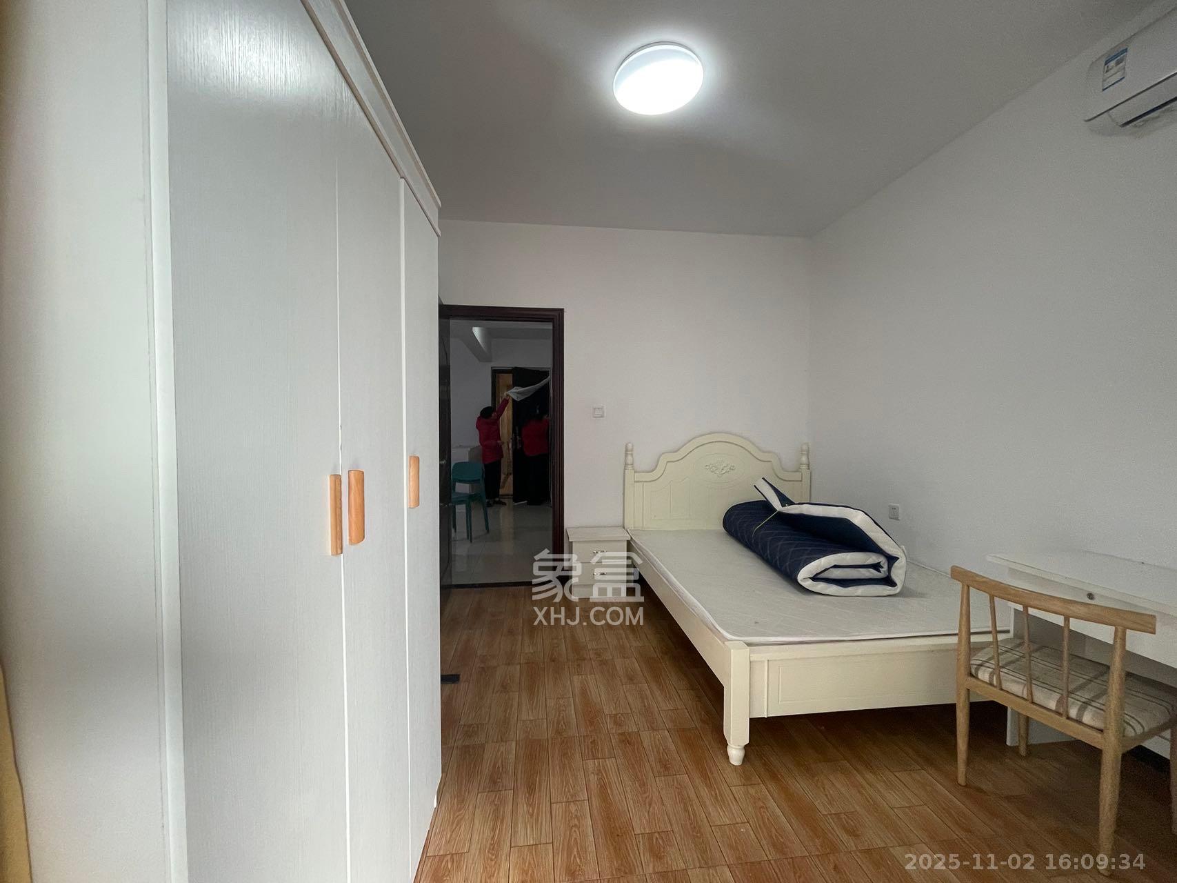 建发中央悦府  2室2厅1卫    2500.0元/月室内图