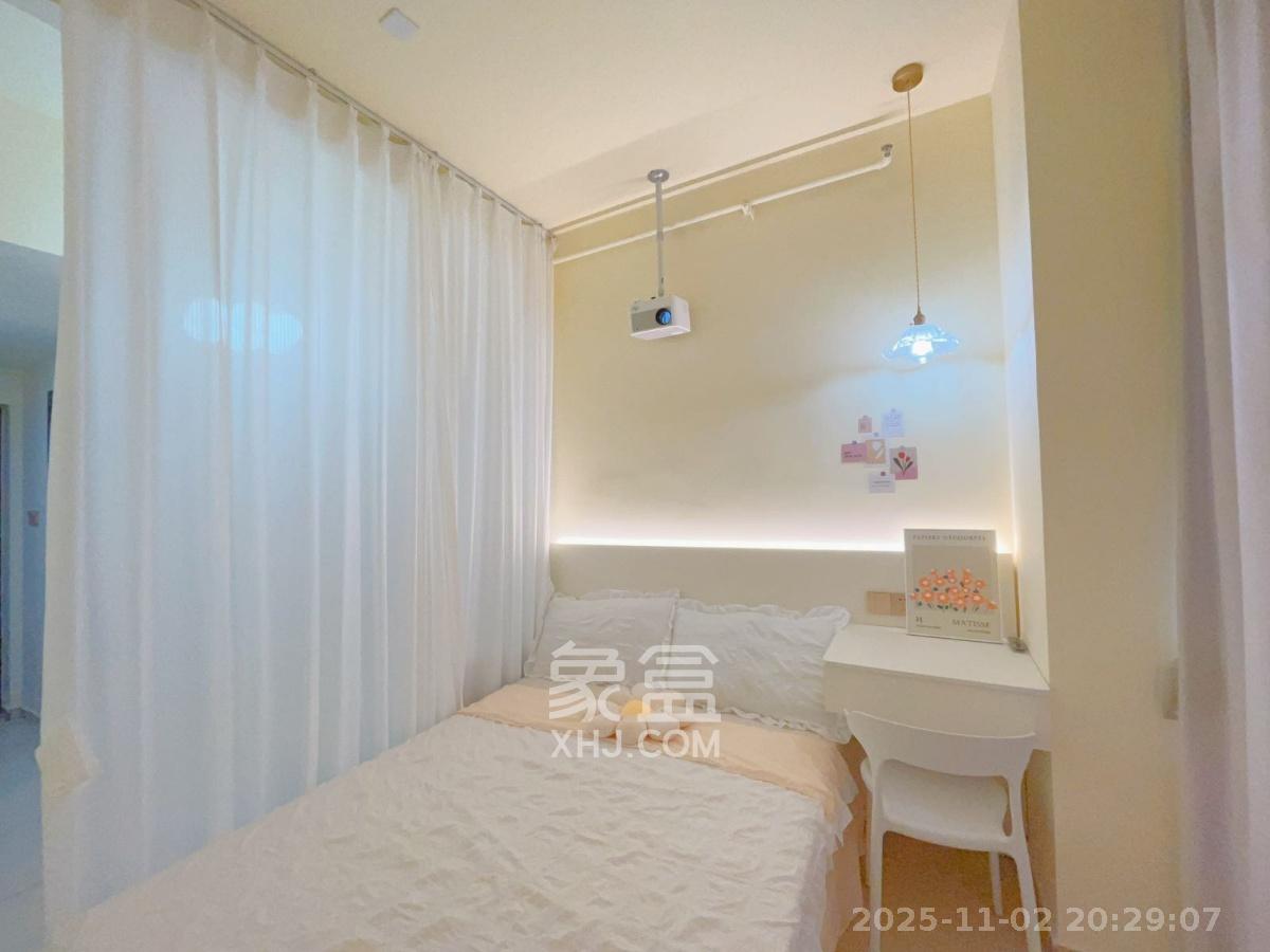 阳光城檀悦  1室0厅0卫    2400.0元/月