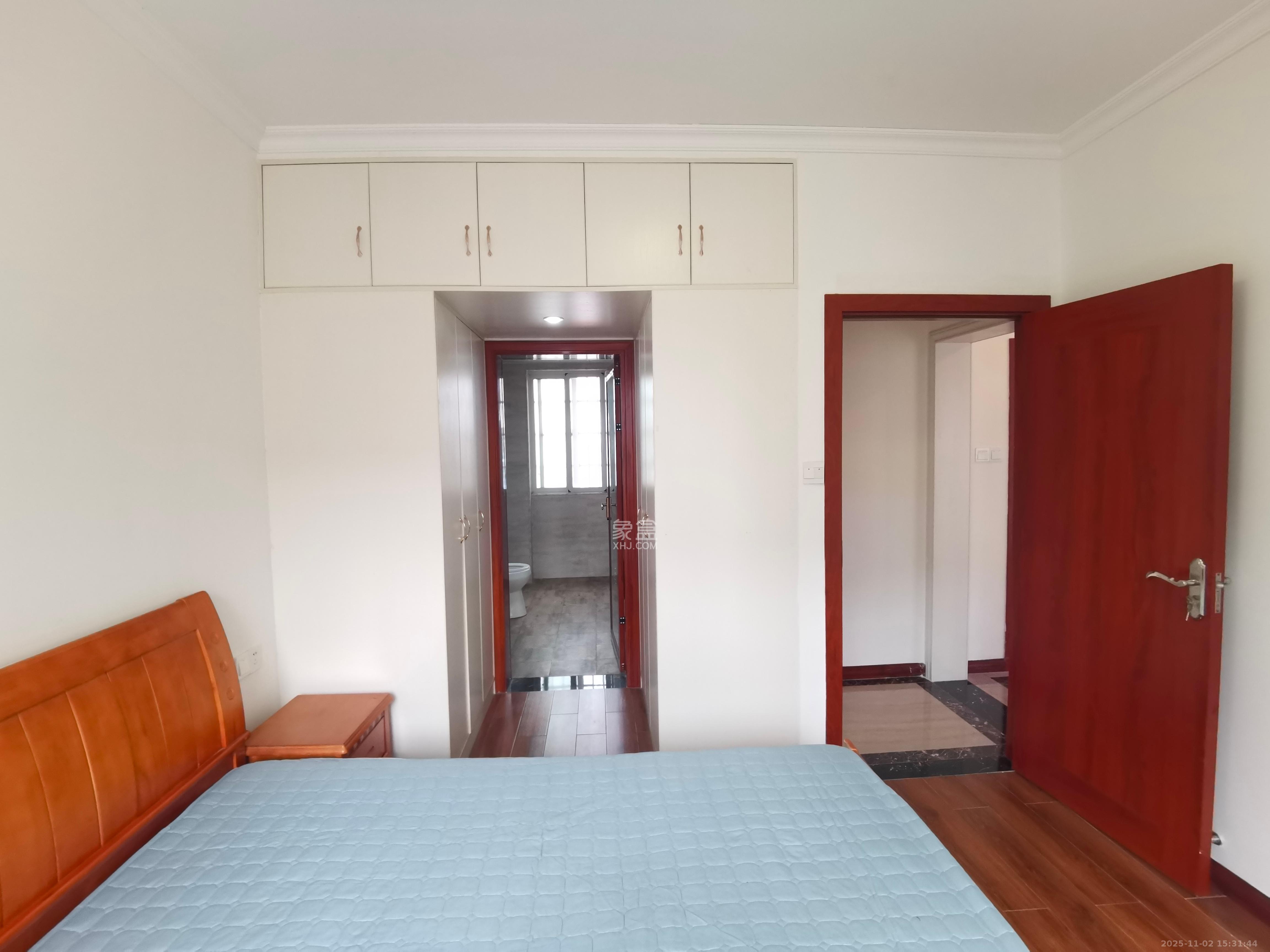 洋湖和园(福联嘉苑) 3室2厅2卫 2600.0元/月 洋湖和园(福联嘉苑) 3室2厅2卫 2600.0元/月室内图