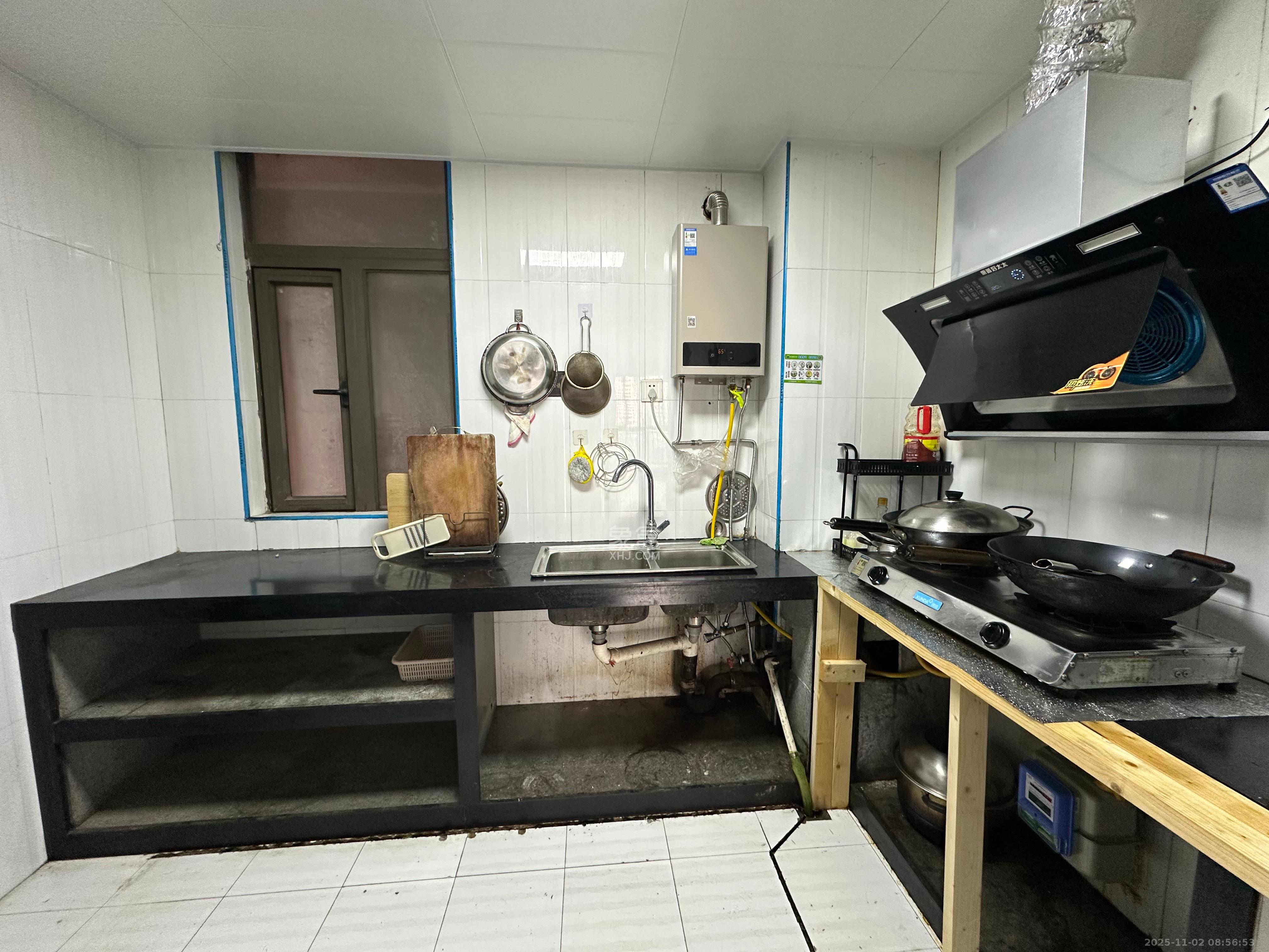 祥瑞家园  4室2厅1卫    3800.0元/月室内图