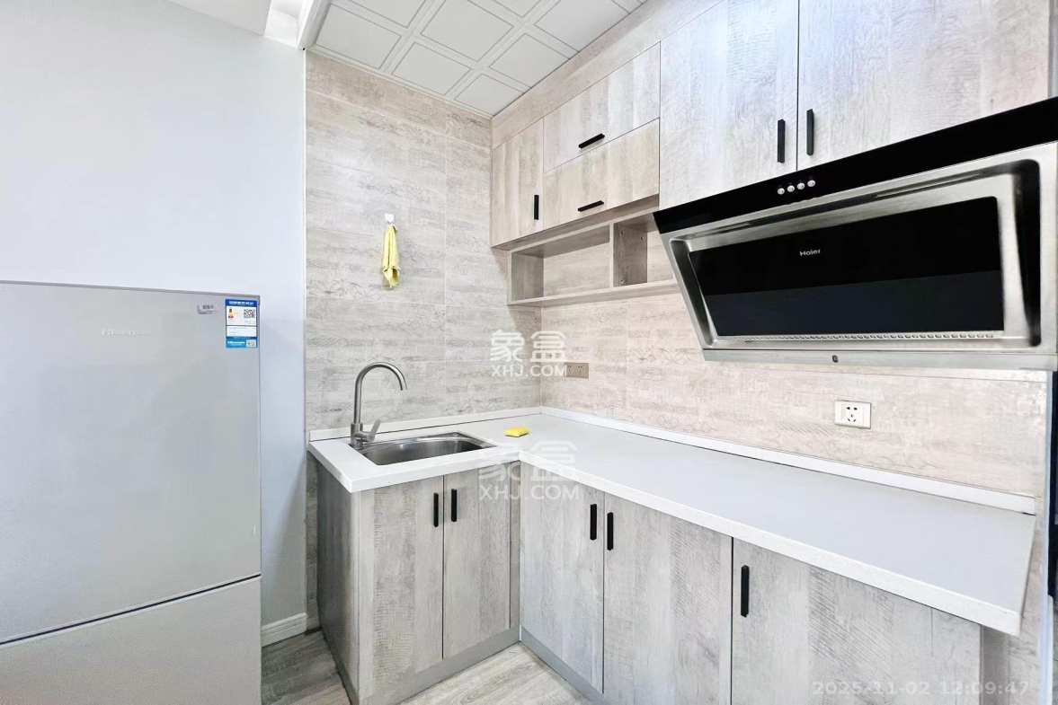 高升时代广场(冠铭商务中心) 1室0厅0卫 2000.0元/月 高升时代广场(冠铭商务中心) 1室0厅0卫 2000.0元/月室内图