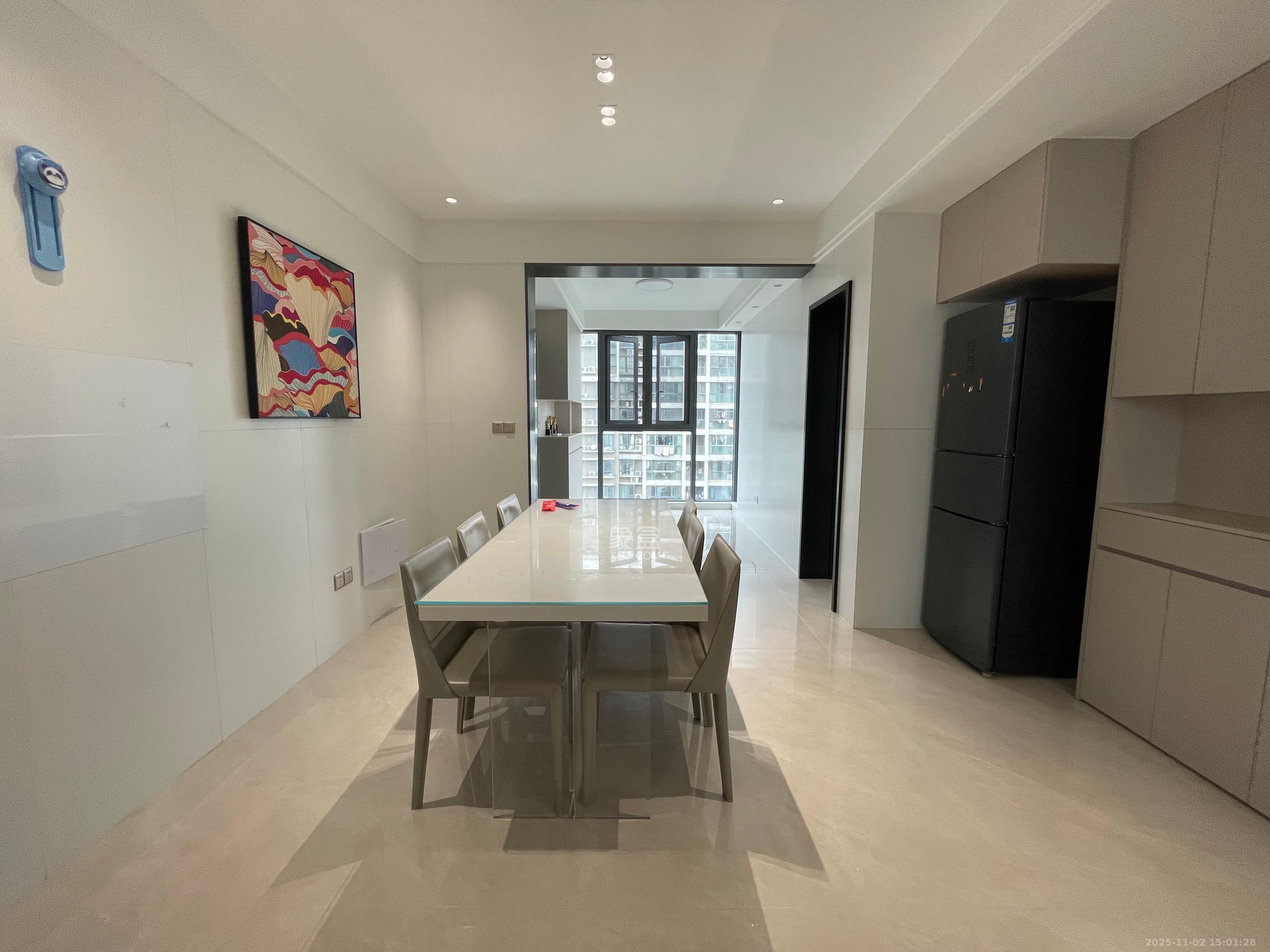 湘江世纪城悦江苑  3室2厅2卫    4000.0元/月室内图