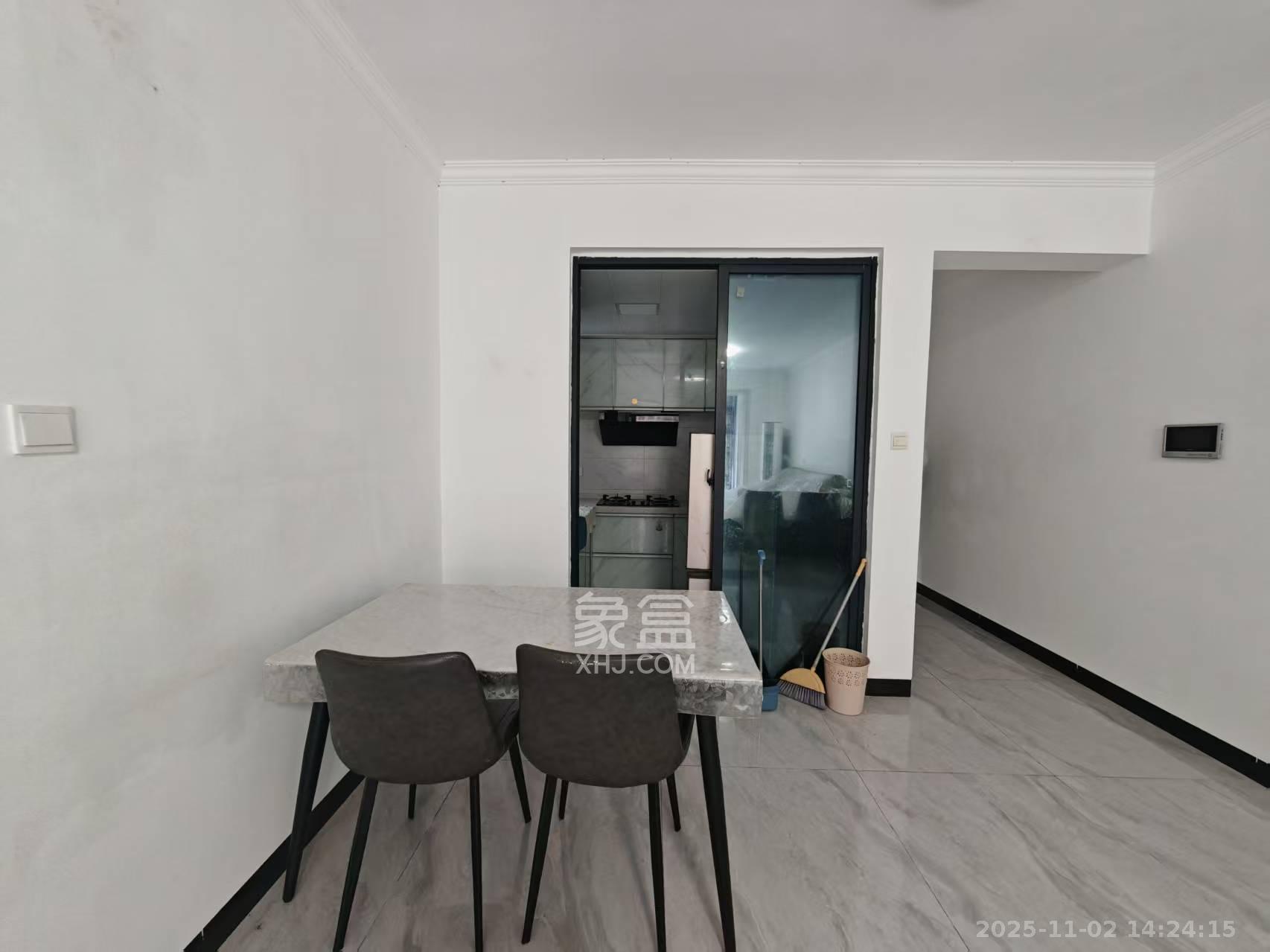 筑梦星园 3室2厅1卫 1800.0元/月 筑梦星园 3室2厅1卫 1800.0元/月室内图