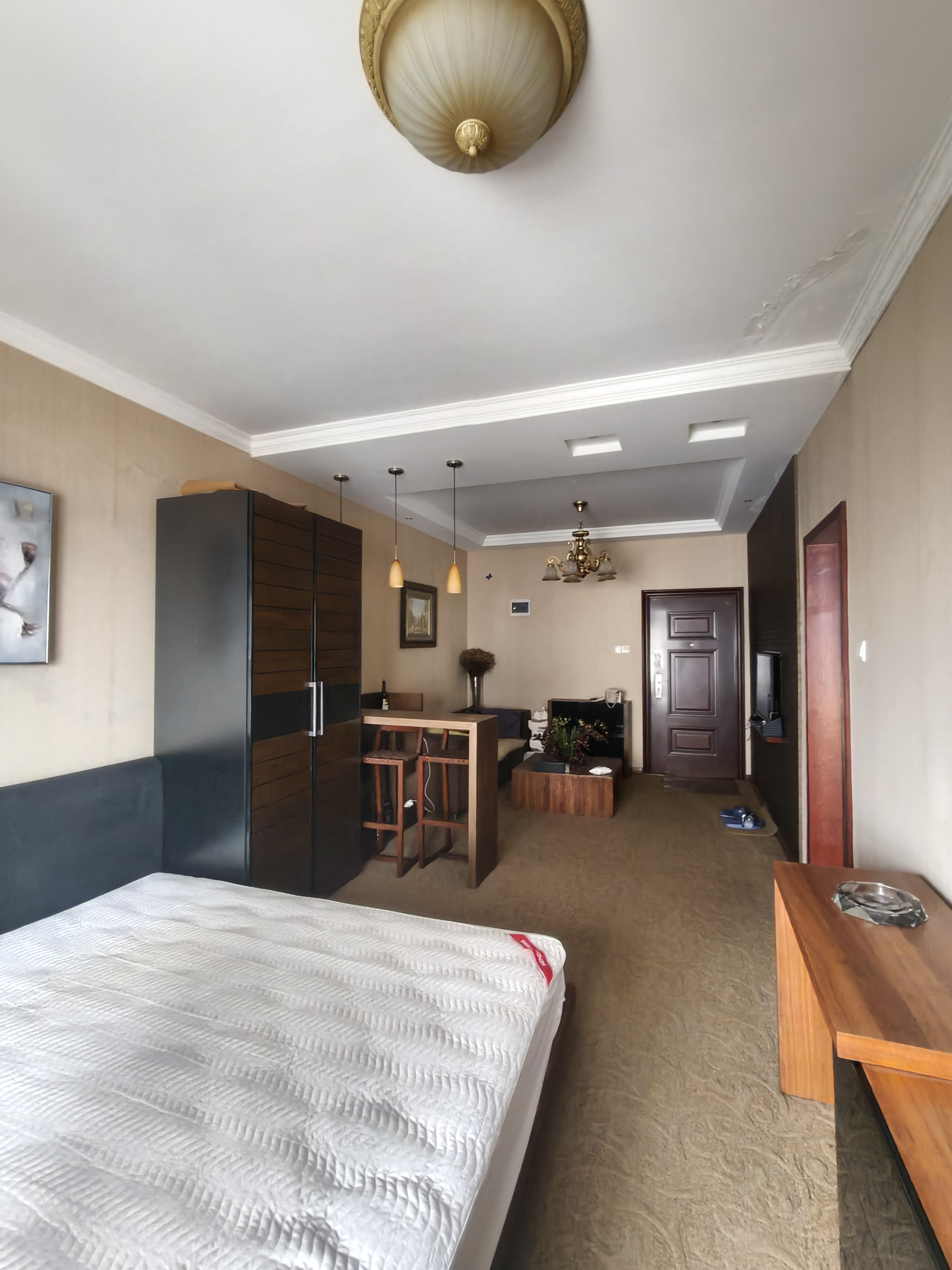 富厚名邸  1室0厅0卫    28.0万 富厚名邸  1室0厅0卫    28.0万客厅