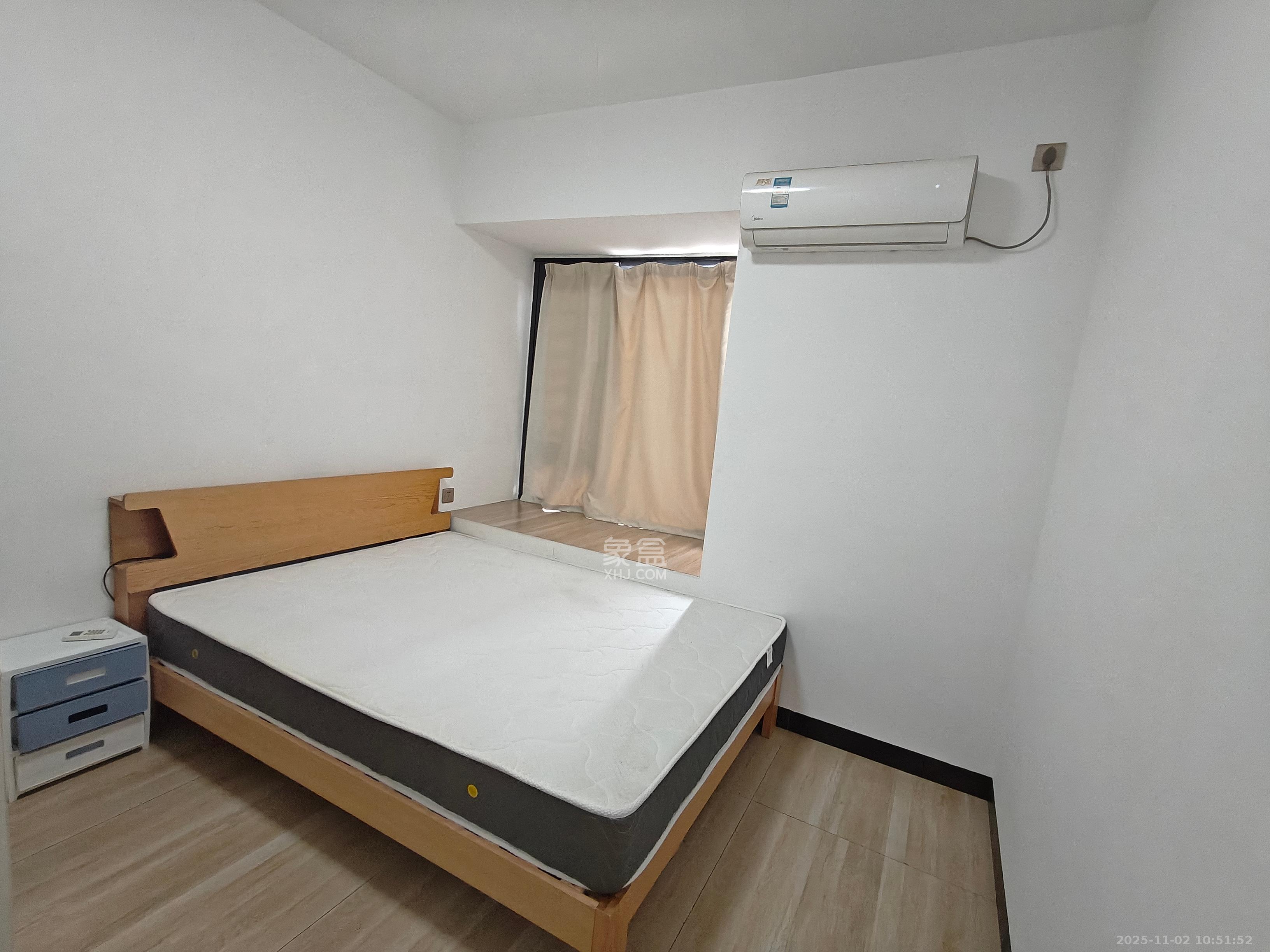 海伦春天  3室2厅1卫    2100.0元/月室内图