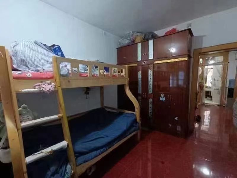 裕泽苑  3室2厅1卫    21.8万客厅