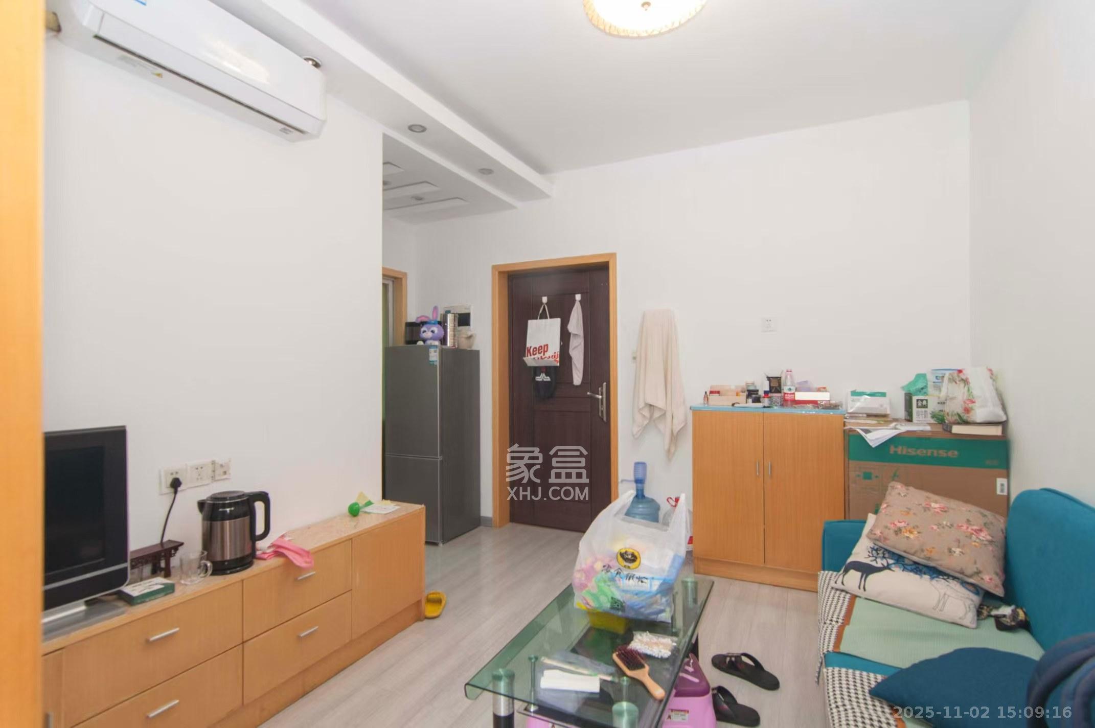 白沙晶城 1室1厅1卫 1800.0元/月 白沙晶城 1室1厅1卫 1800.0元/月室内图