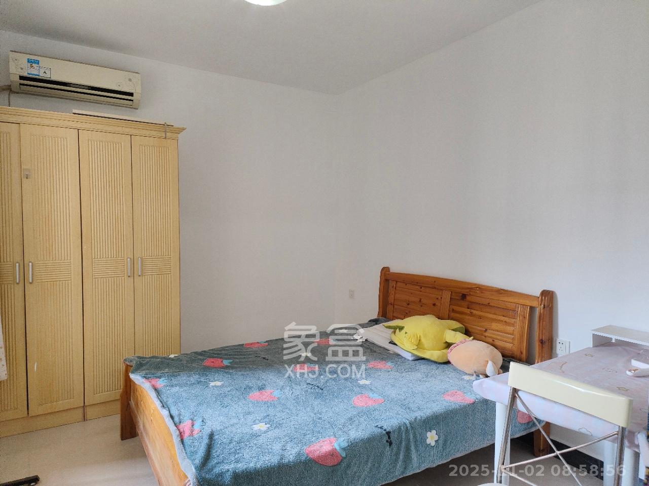 麓江春  1室1厅1卫    1600.0元/月室内图