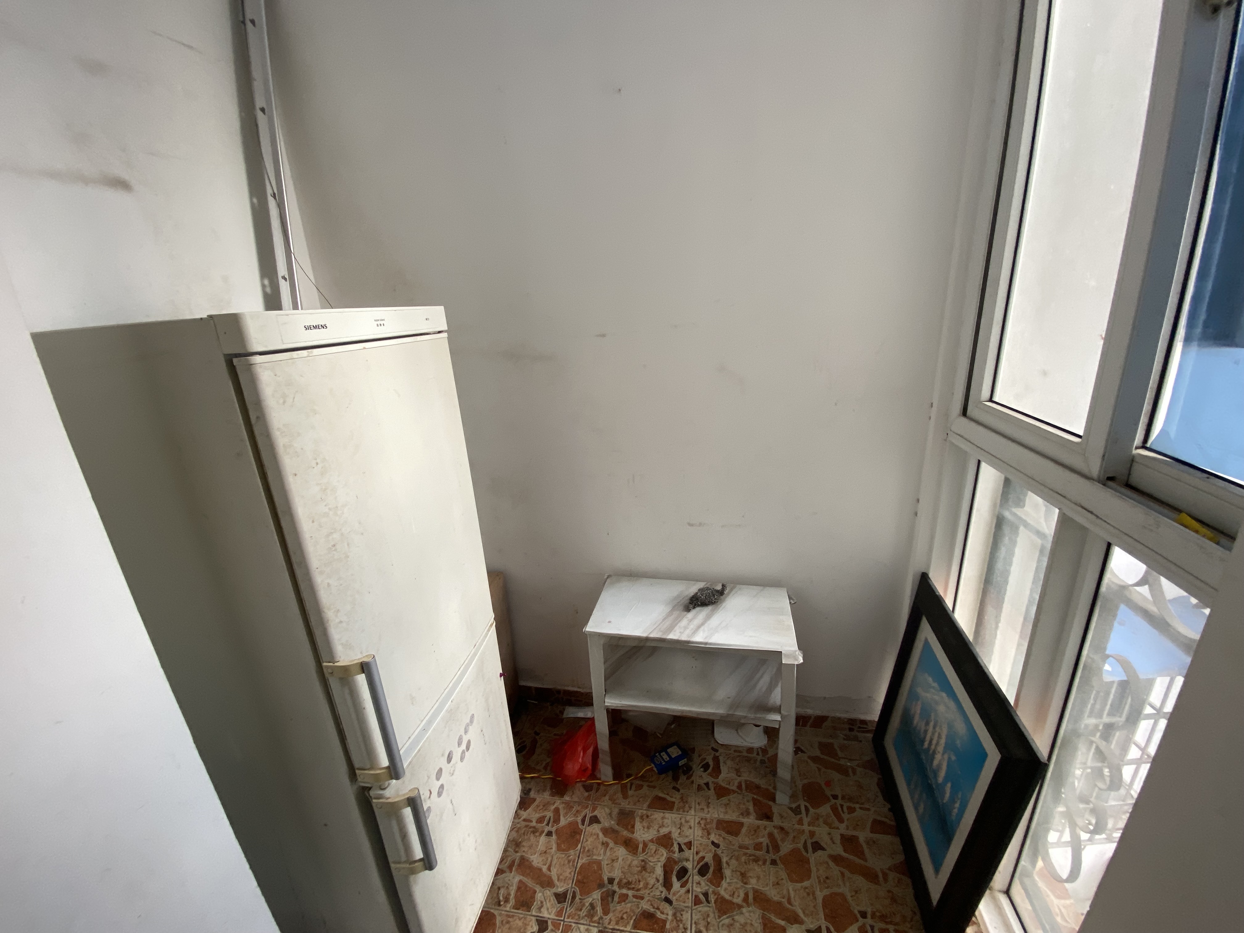 泉海好家园  2室2厅1卫    2300.0元/月室内图