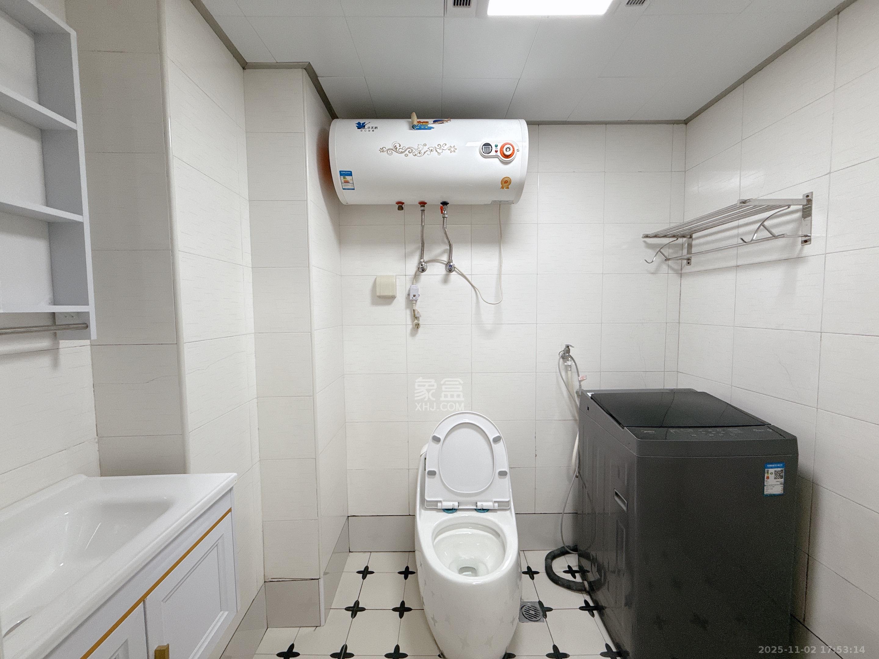 名富公寓 1室1厅1卫 1800.0元/月 名富公寓 1室1厅1卫 1800.0元/月室内图