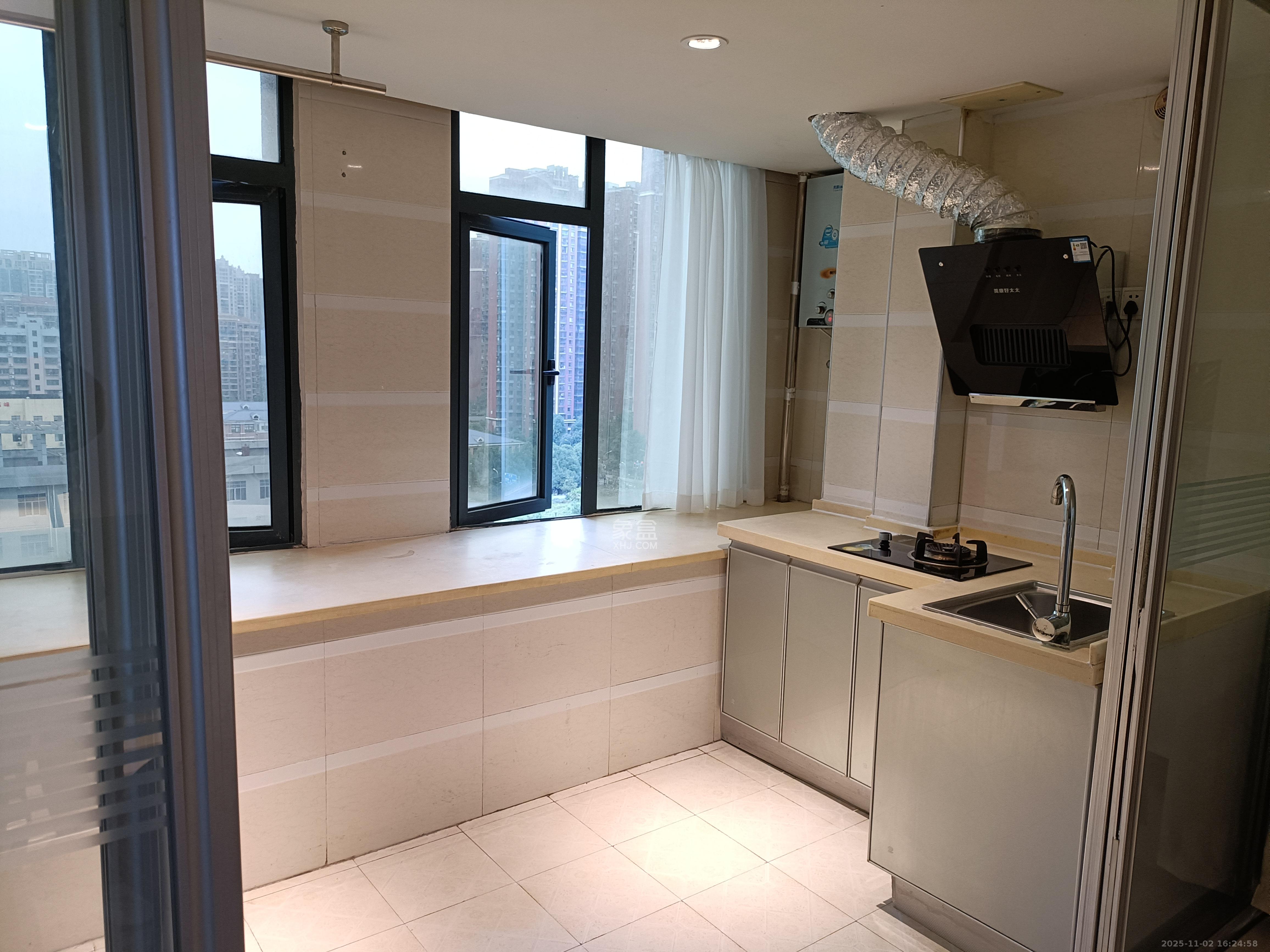 爱都(IDO)  1室1厅1卫    1700.0元/月 爱都(IDO)  1室1厅1卫    1700.0元/月室内图